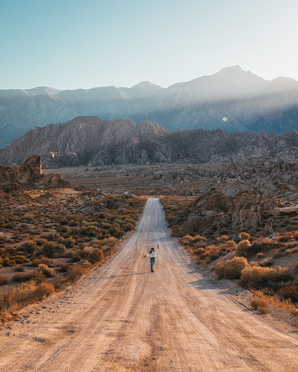 Movie Road in Alabama Hills at sunset // Ultimate Death Valley Road Trip: A 5-Day Itinerary from LA // #readysetjetset #deathvalley #nationalpark #adventure #blogpost #travel #guide #roadtrip #california #USA