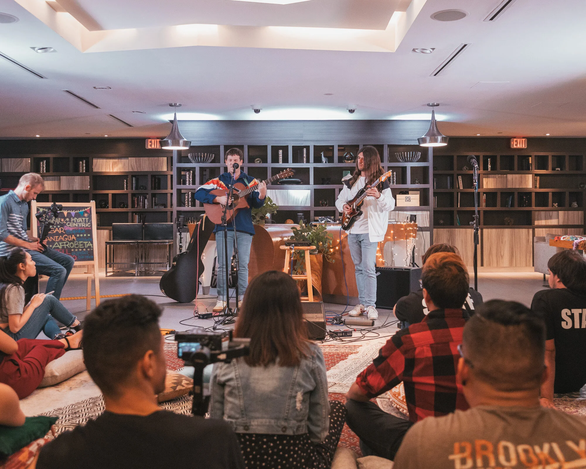 In Photos: Dublin, Miami, and Honolulu with Hyatt Centric x Sofar Sounds // #readysetjetset #sofarsounds #concert #music #livemusic #dublin #miami #honolulu #oahu #hawaii #travel #ireland #florida