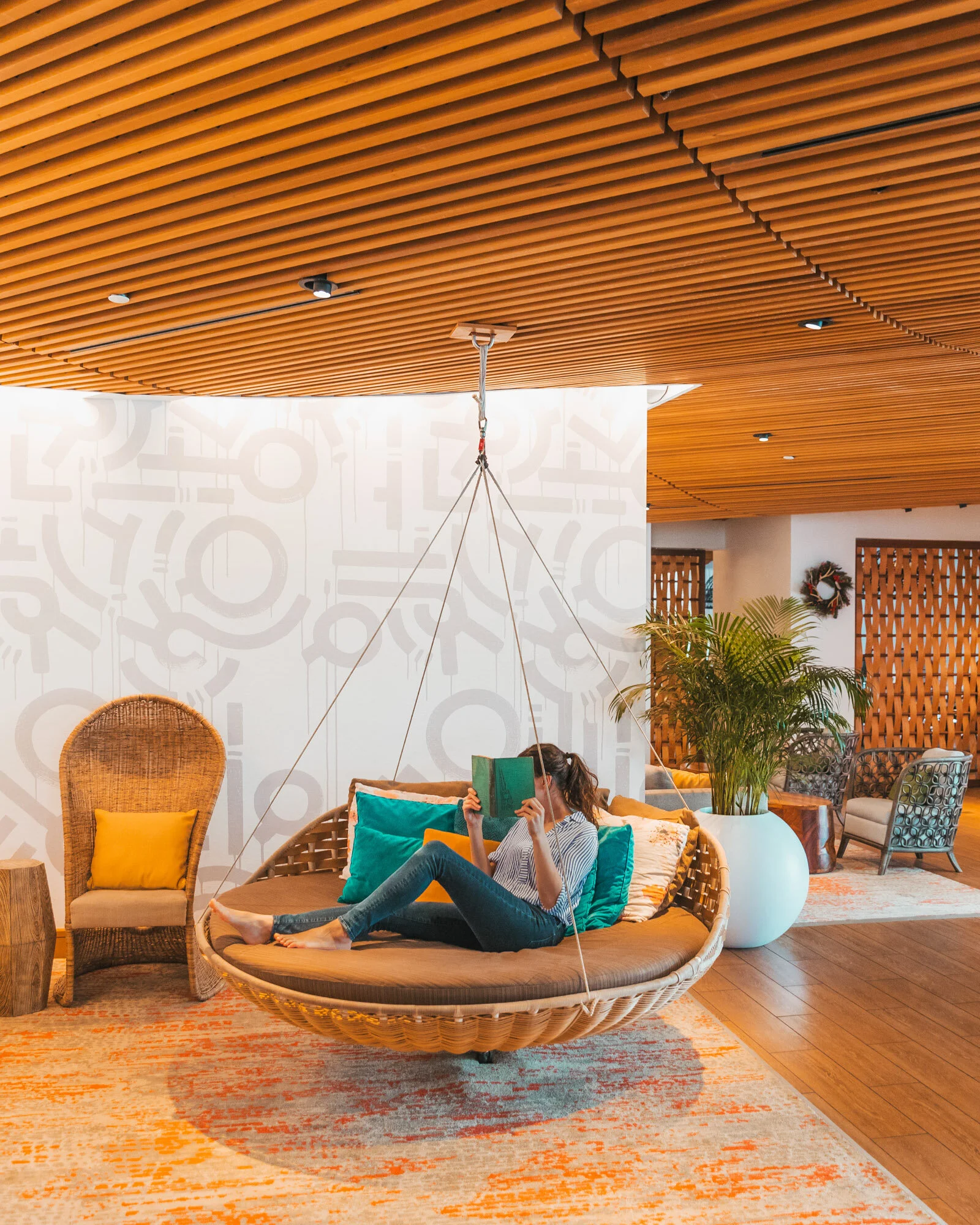 In Photos: Dublin, Miami, and Honolulu with Hyatt Centric x Sofar Sounds // #readysetjetset #sofarsounds #concert #music #livemusic #dublin #miami #honolulu #oahu #hawaii #travel #ireland #florida