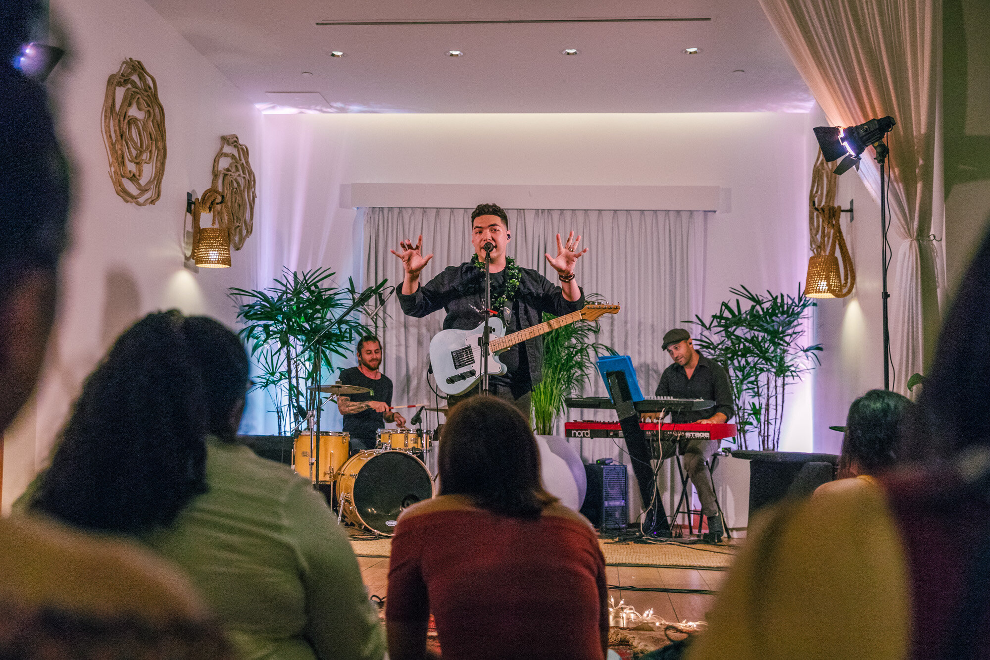 In Photos: Dublin, Miami, and Honolulu with Hyatt Centric x Sofar Sounds // #readysetjetset #sofarsounds #concert #music #livemusic #dublin #miami #honolulu #oahu #hawaii #travel #ireland #florida