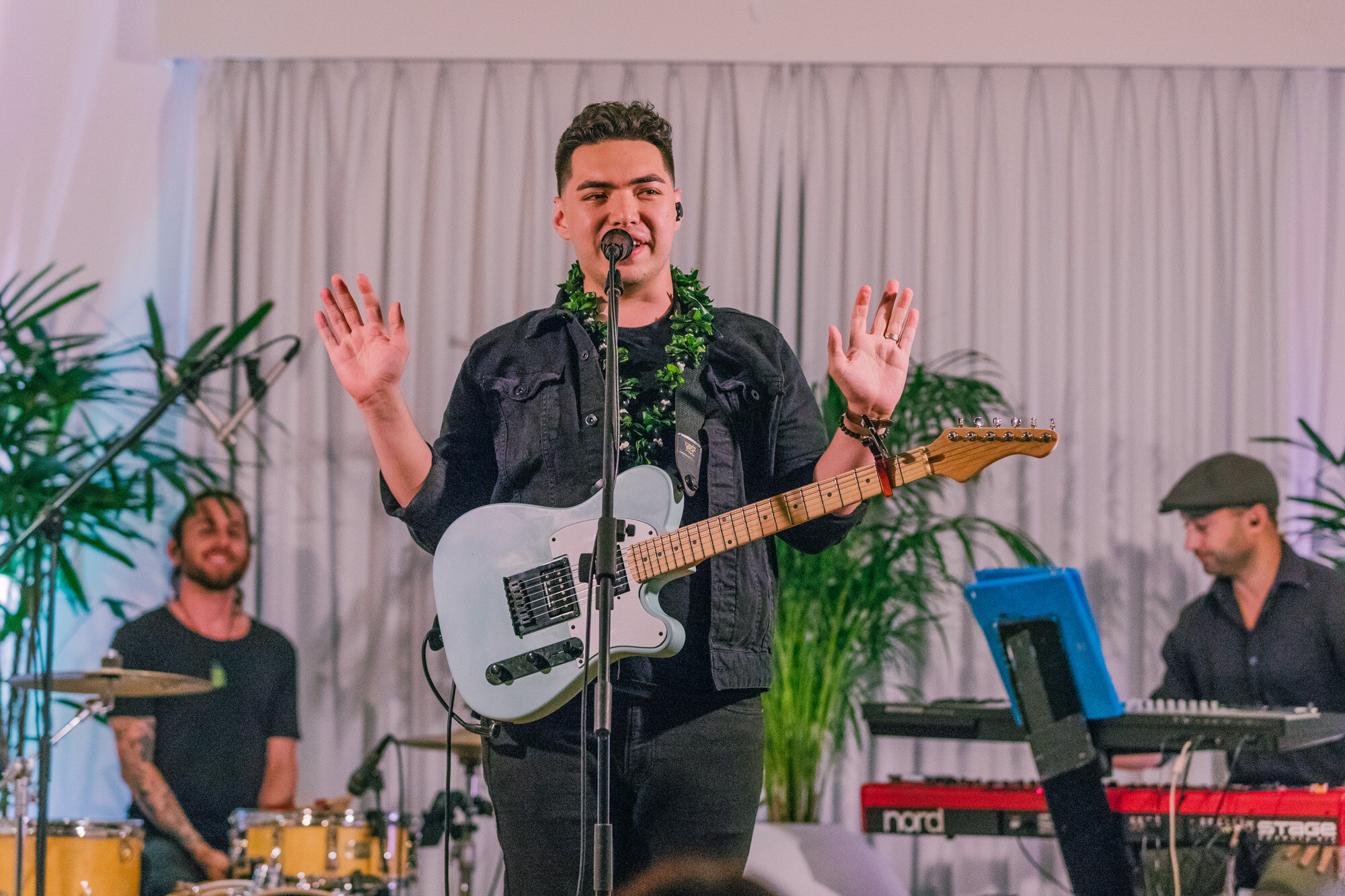 In Photos: Dublin, Miami, and Honolulu with Hyatt Centric x Sofar Sounds // #readysetjetset #sofarsounds #concert #music #livemusic #dublin #miami #honolulu #oahu #hawaii #travel #ireland #florida