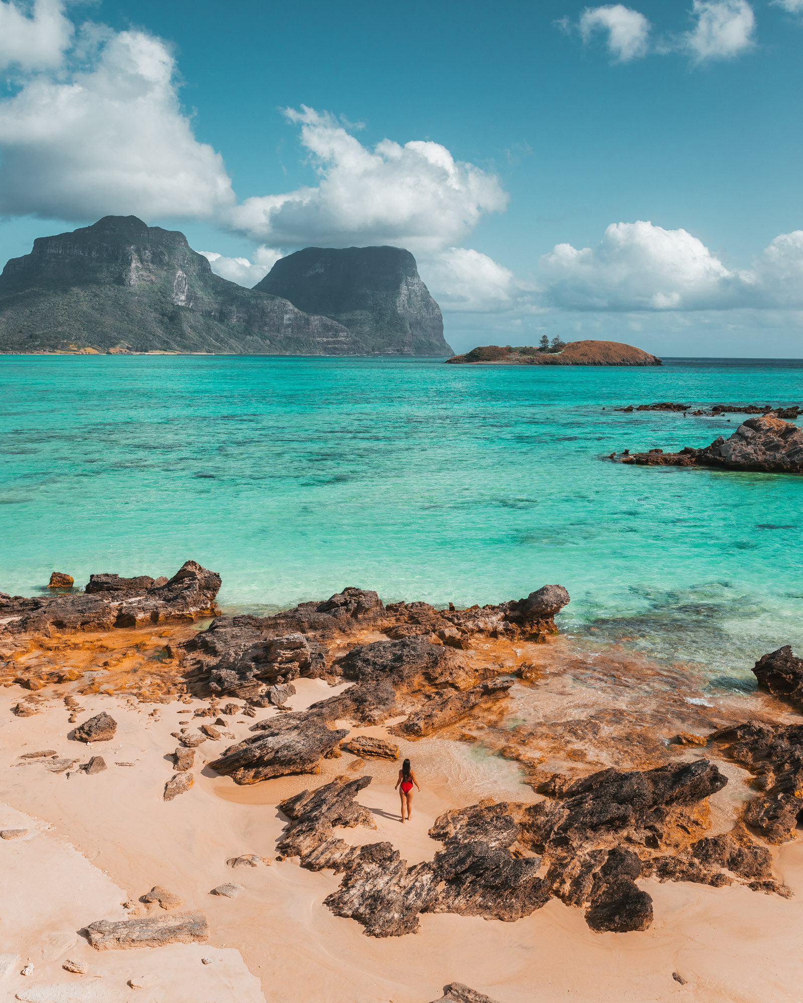 Beautiful beach on Lord Howe Island, Australia | New South Wales | Beach Destinations | Paradise | #blogpost #travelguide #travel #australia #lordhoweisland