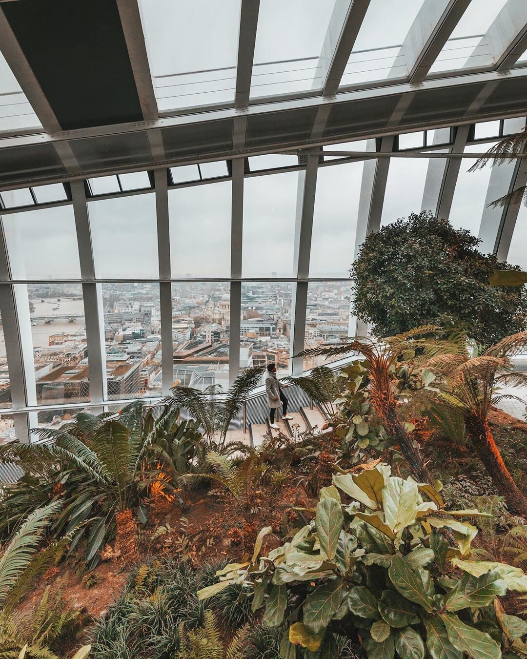 London Sky Garden | Most Unique Things to Do In London | Secret Cinema | God's Own Junkyard | London Afternoon Teas | Weird Things to Do in London | Unusual Things to Do in London #london #uk #travel