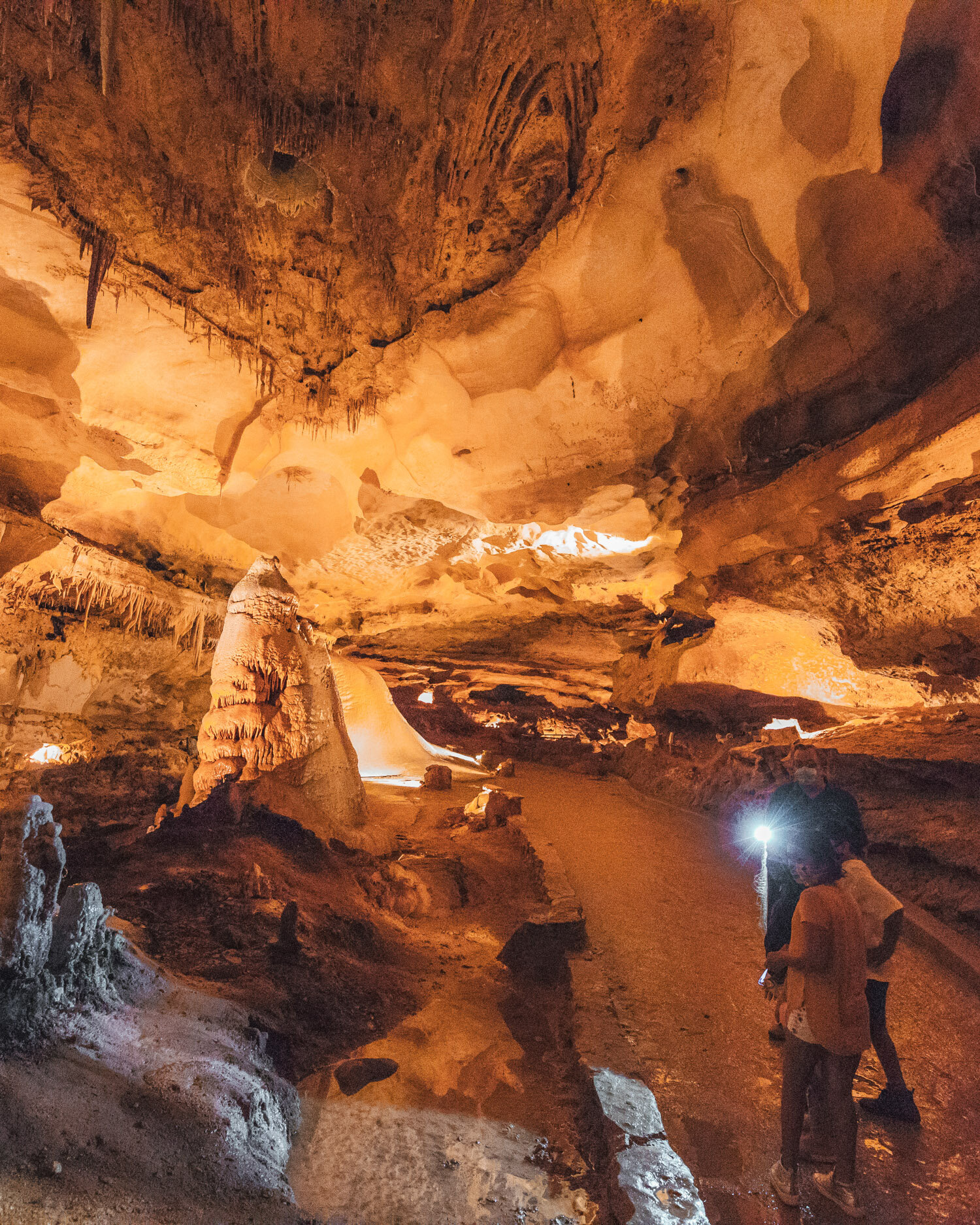 Inner Space Caverns // Things to Do in Georgetown, Texas