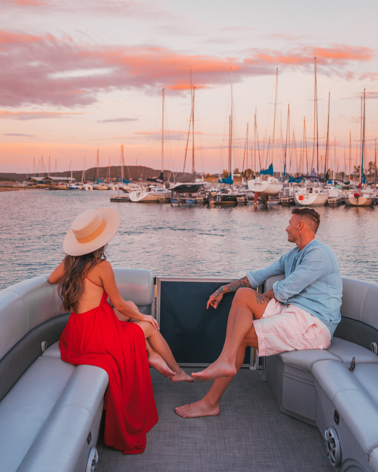 Lake Travis sunset // The Quick Guide to Boating in Austin, Texas