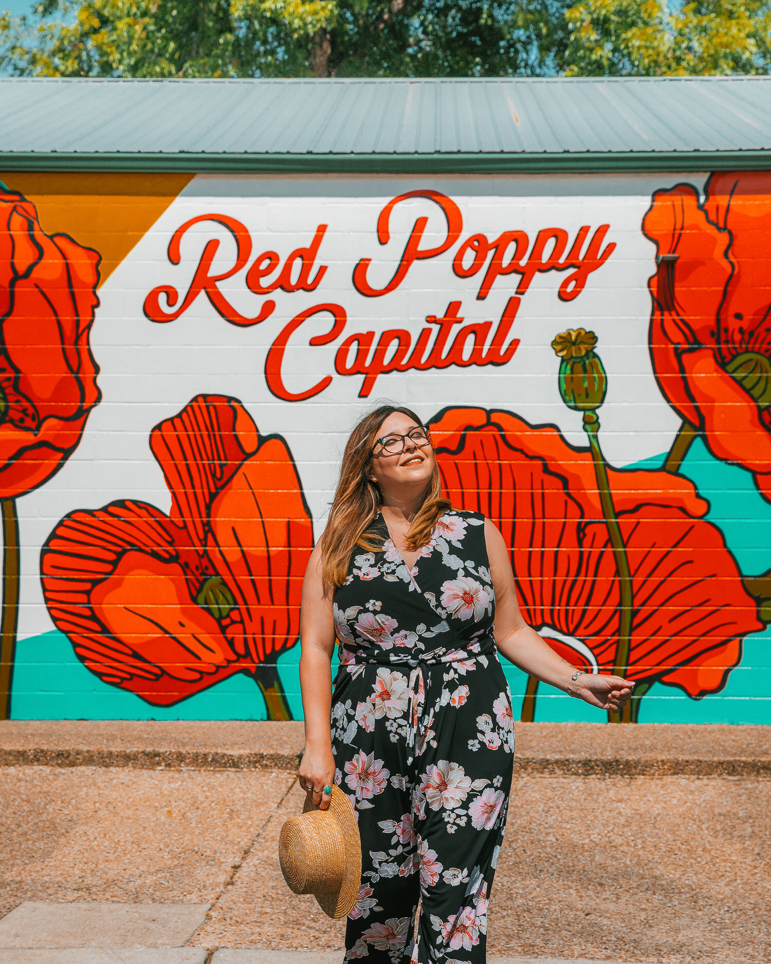 Georgetown Red Poppy Capital mural // The Best Day Trips from Austin, Texas #atx #travel #texas #roadtrip