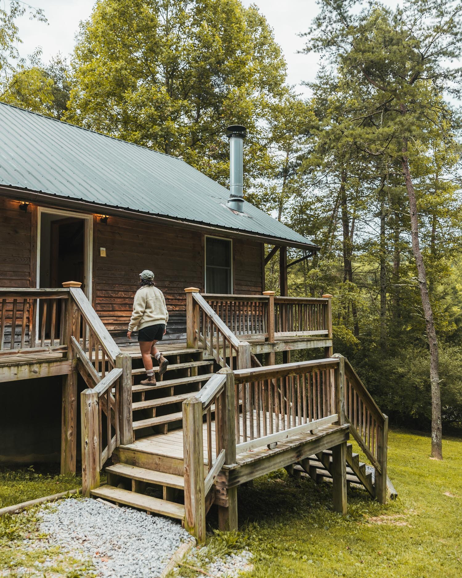 Carnifex Ferry Cabins // The Weekend Getaway Guide to West Virginia