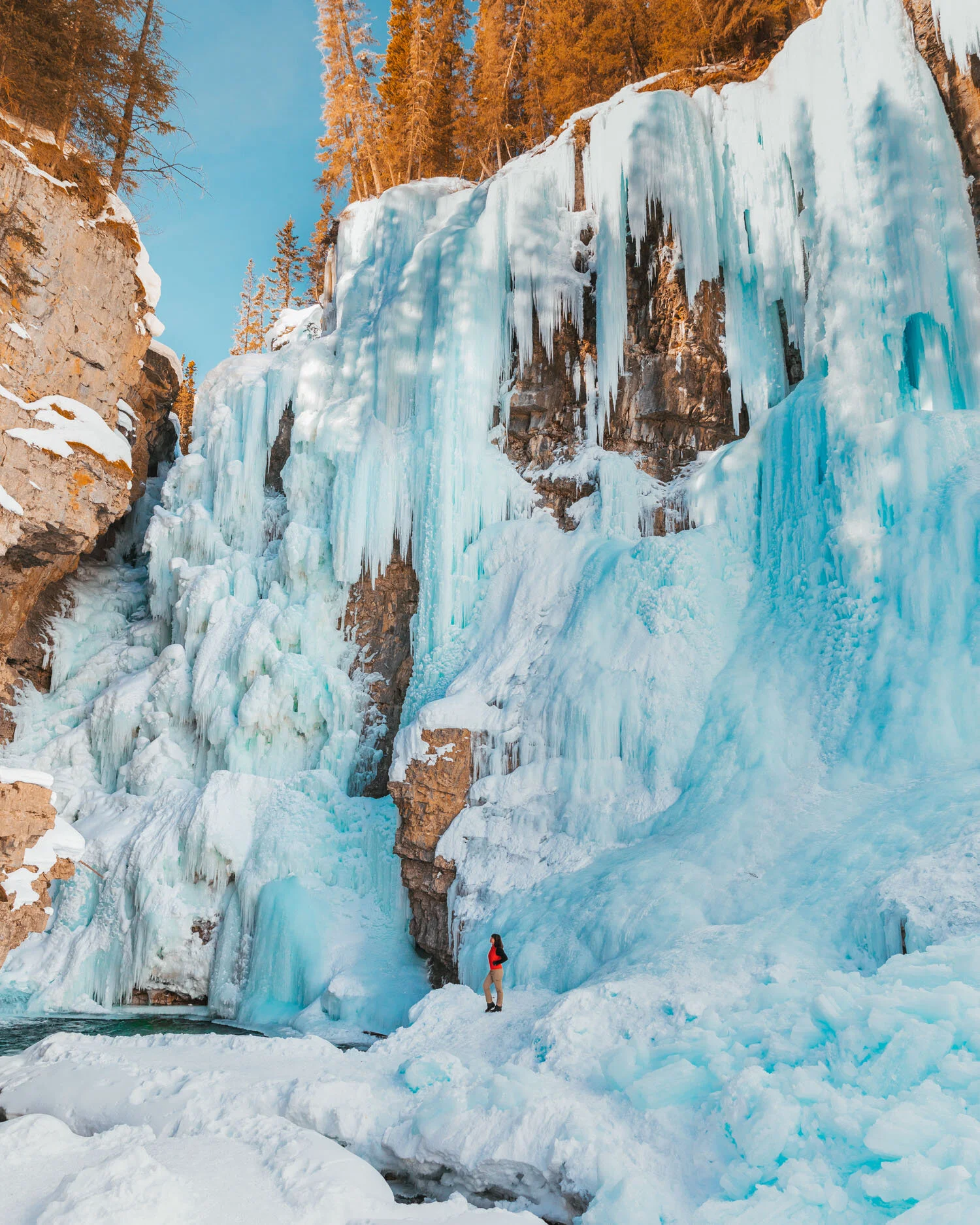 Johnston Canyon frozen Upper Falls // The Ultimate Guide to Visiting Banff in Winter
