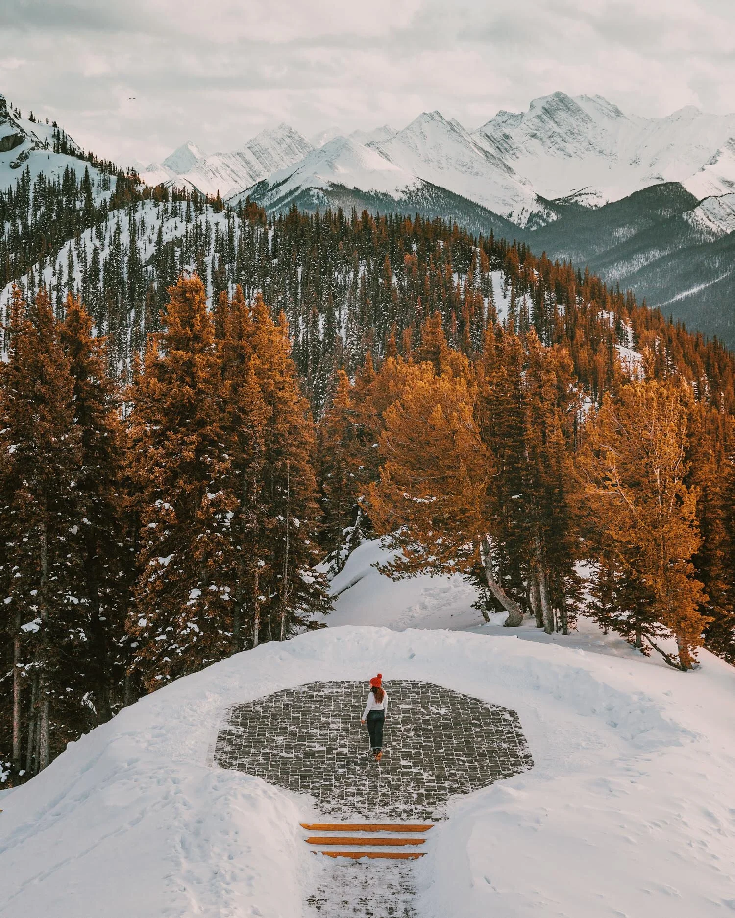 Banff Gondola viewpoint // The Ultimate Guide to Visiting Banff in Winter