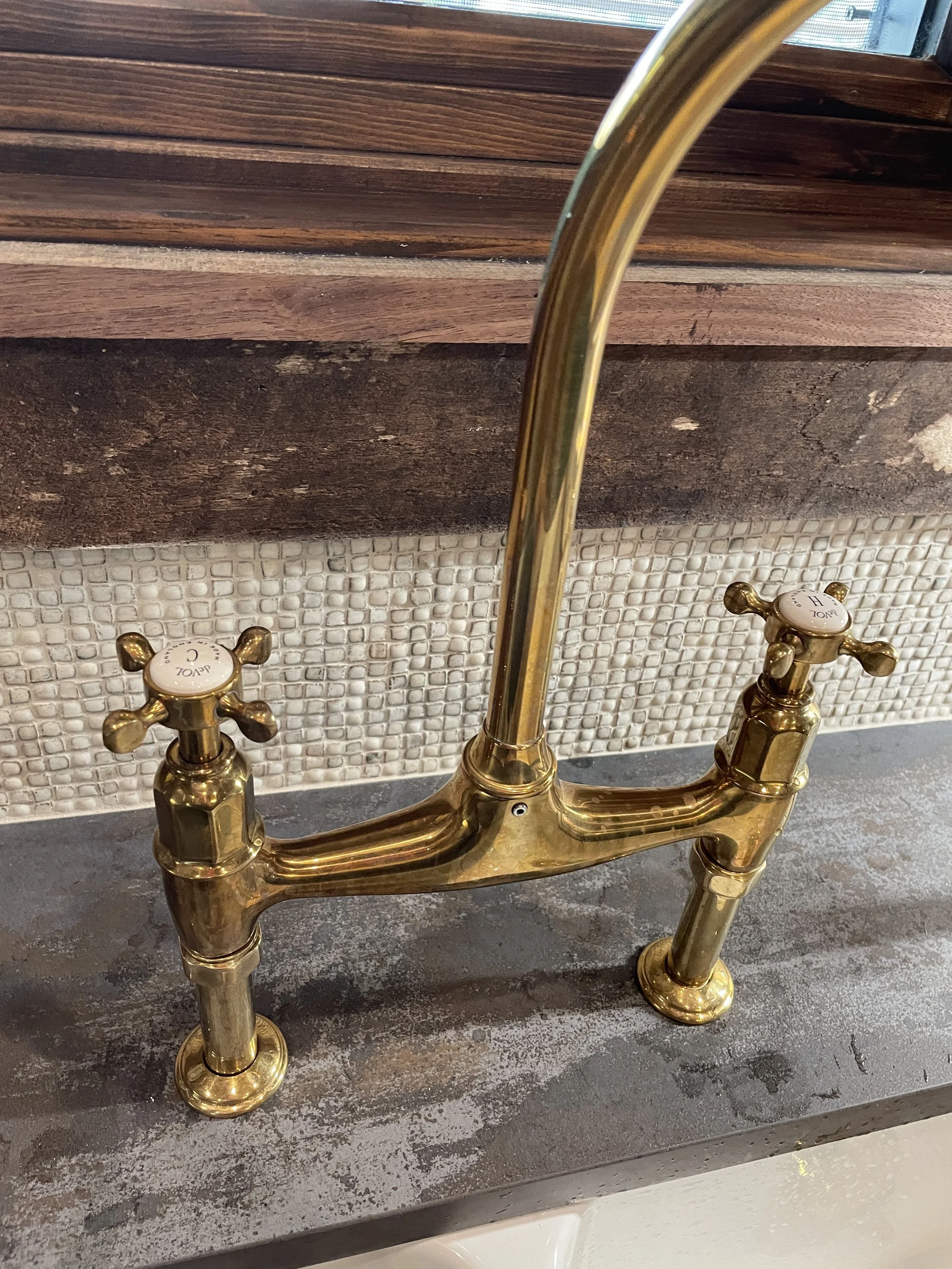 Stieren Kitchen Faucet.jpg