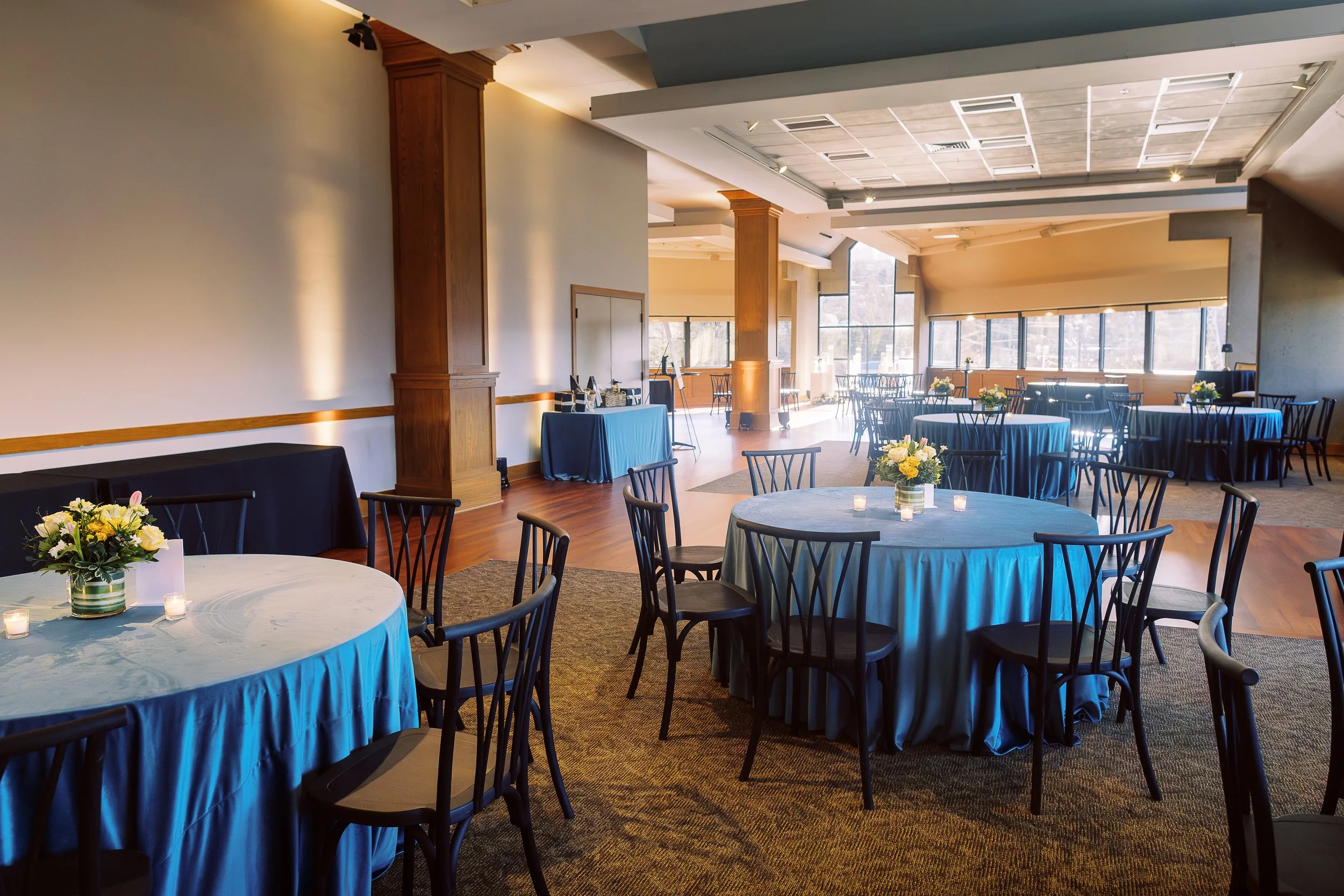 Venue Two Eleven - SjP-33 2.jpg