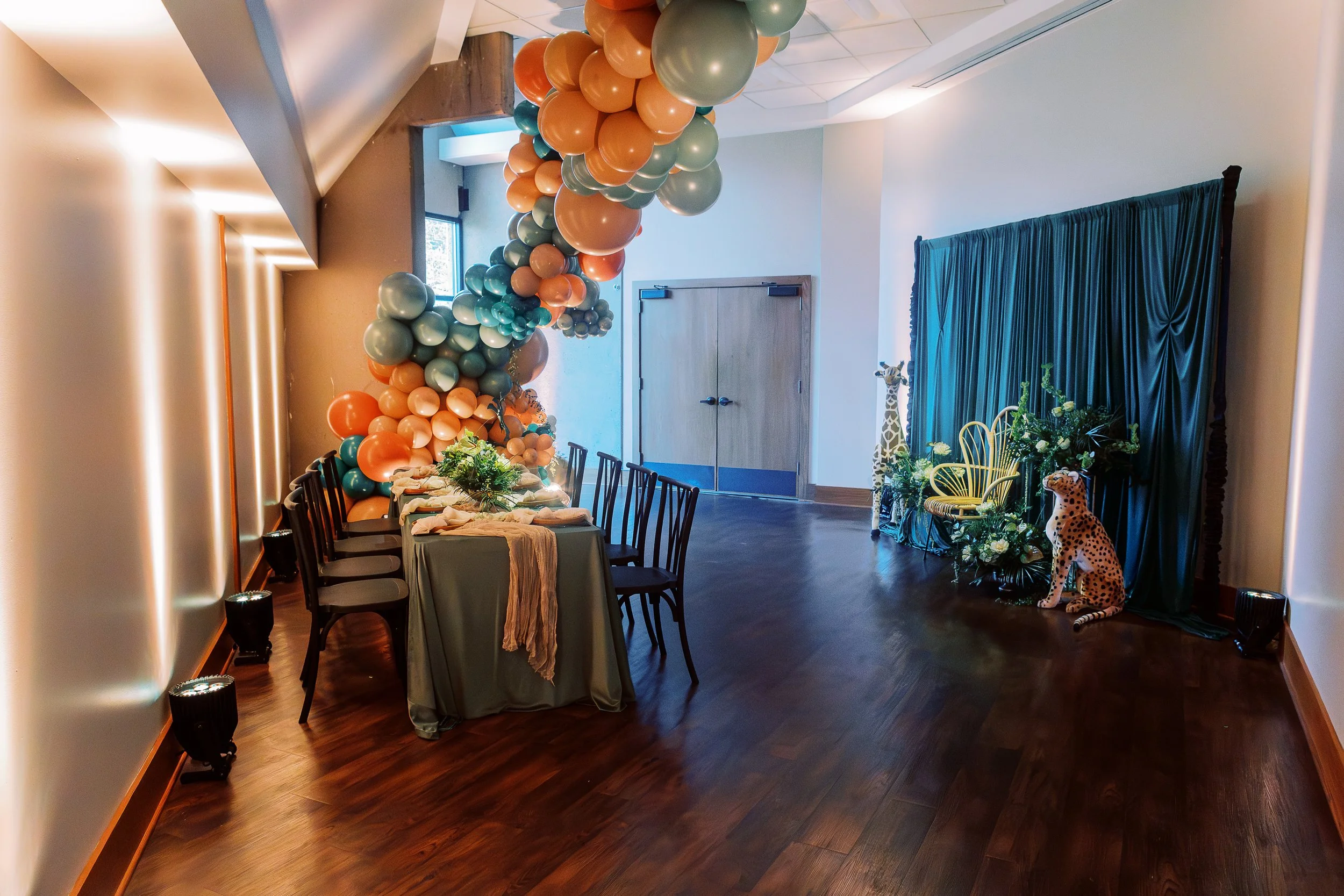 Venue Two Eleven - SjP-57.jpg
