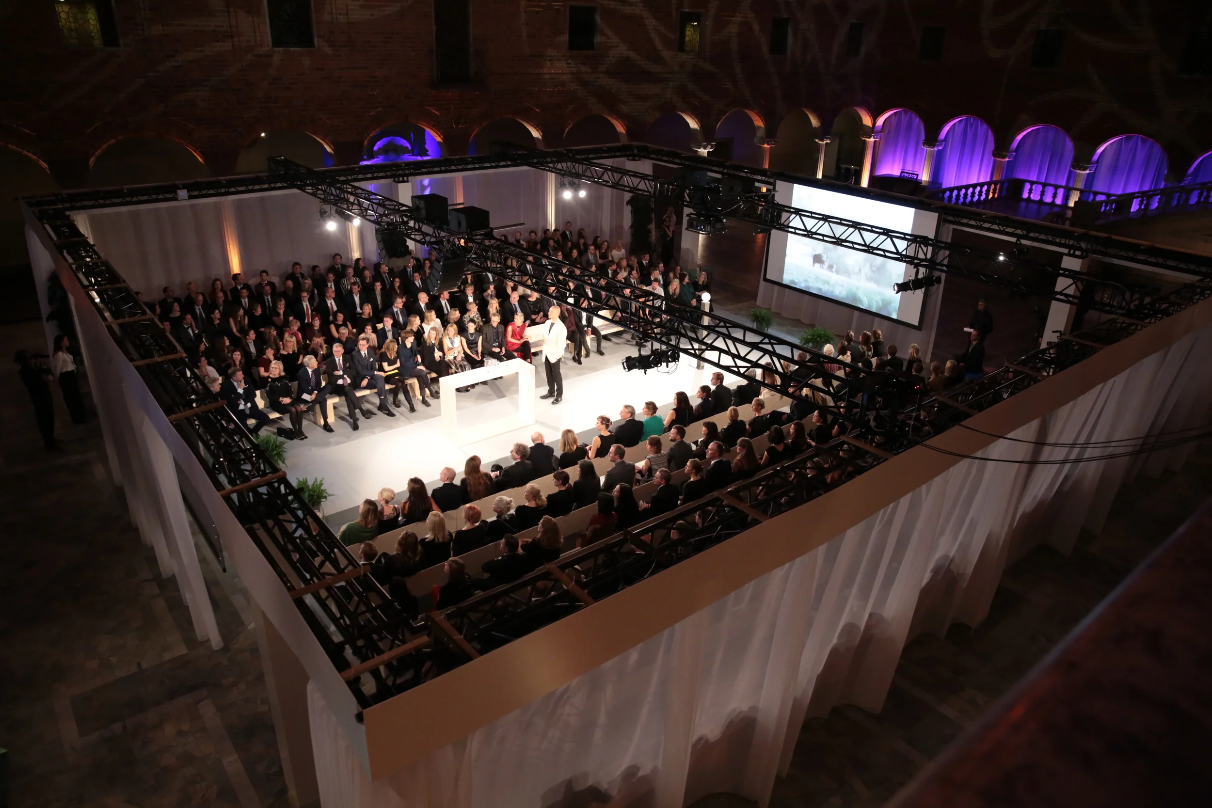 Stage from above_2.JPG