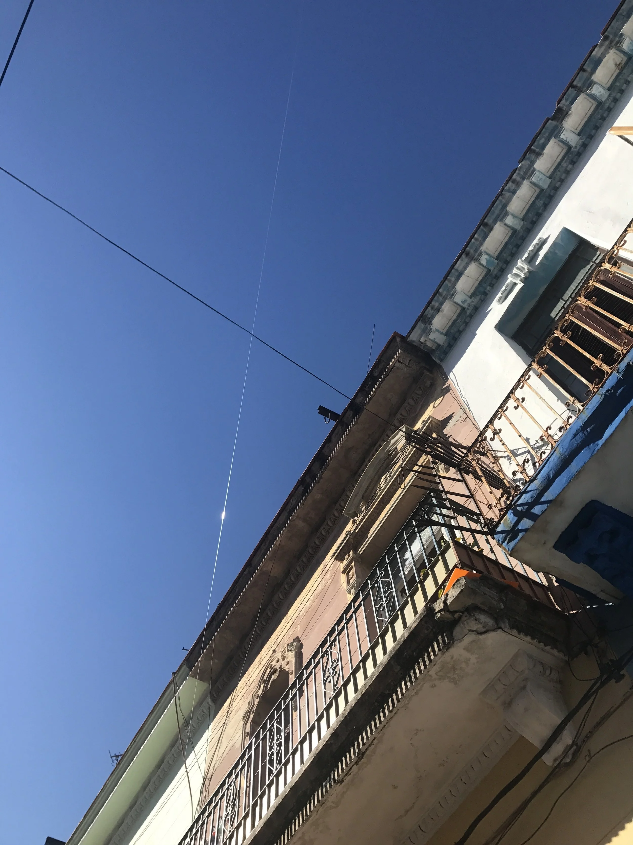 David Hammons' Art Installations in Cuba