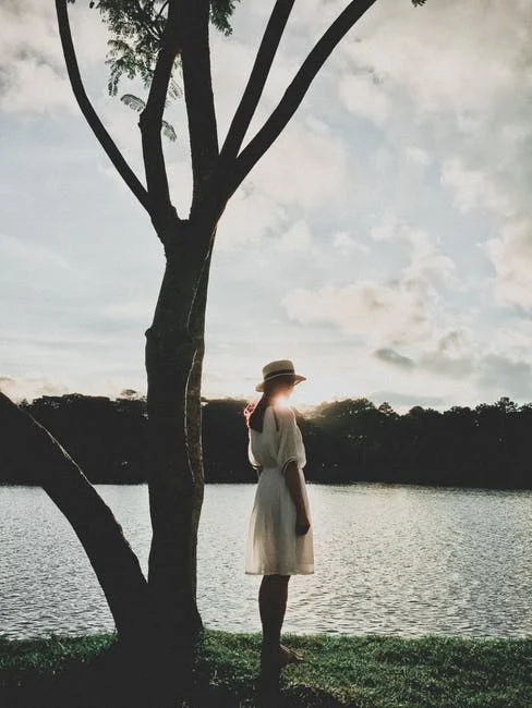 Review of, Welcome Distractions:  Accessible Poems for Time-Strapped Humans (Autonomedia, 2018)