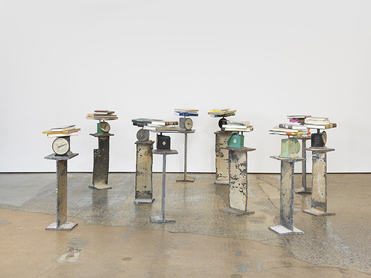 HAMMO94651 David Hammons Untitled 2018 Mixed media Dimensions variable © David Hammons Courtesy the artist and Hauser & Wirth Photo: Genevieve Hanson