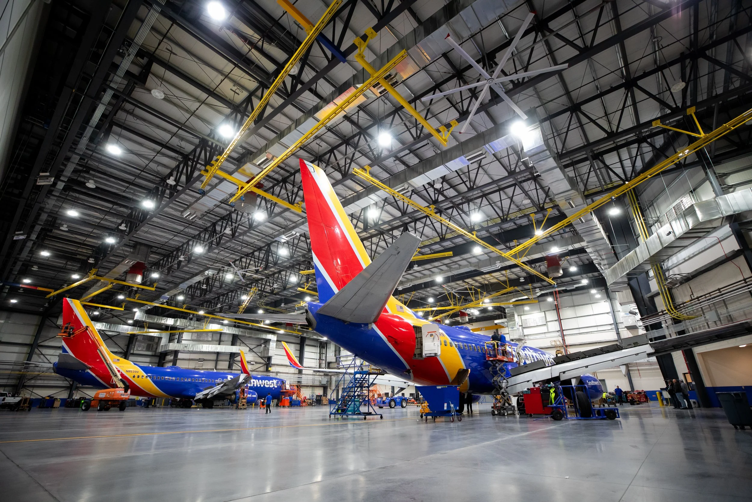 240215 PHX_hangar-WEB015.JPG