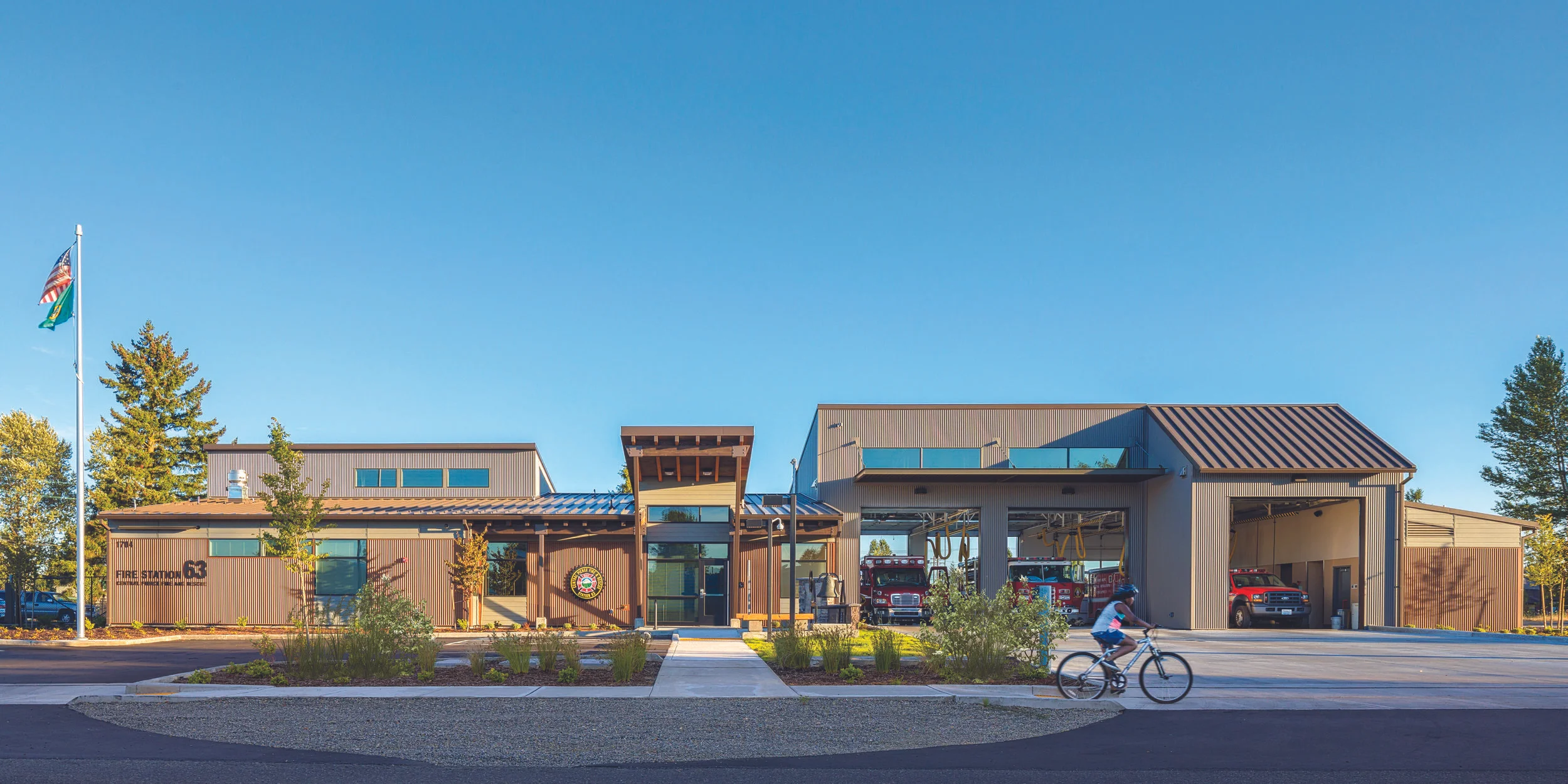 Central-Pierce-Fire-Station-63-Architecture-01.jpg