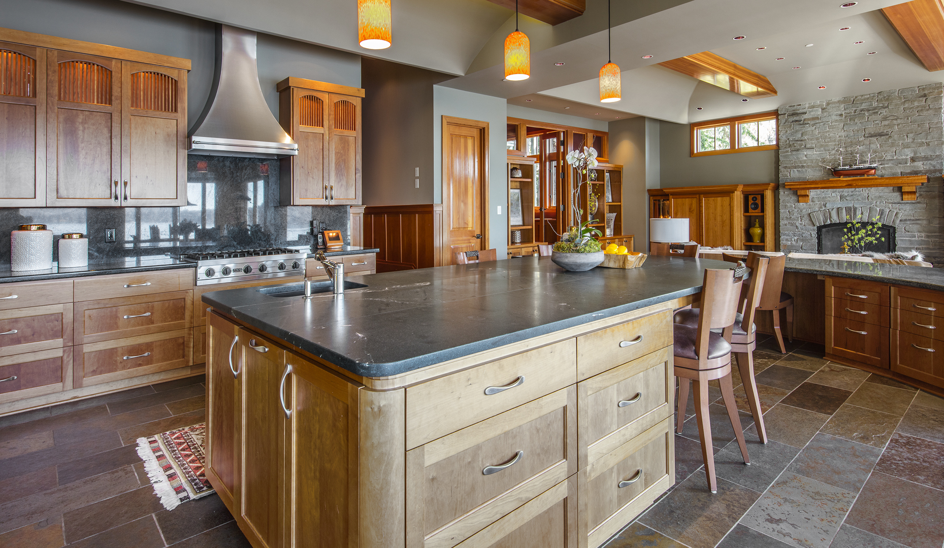 Photo of PNW kitchen by Seattle Residential Architect