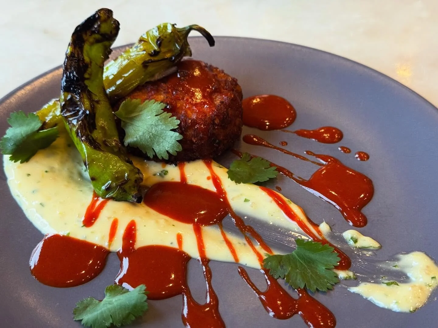 Our small plate feature this evening is a Gochujang Salmon Cake over lemongrass-ginger aioli with charred shishito peppers and cilantro. In addition, we have a few other specials including 

STEAK TIP LINGUINI  40
buerre rouge, mushroom, spinach, piq