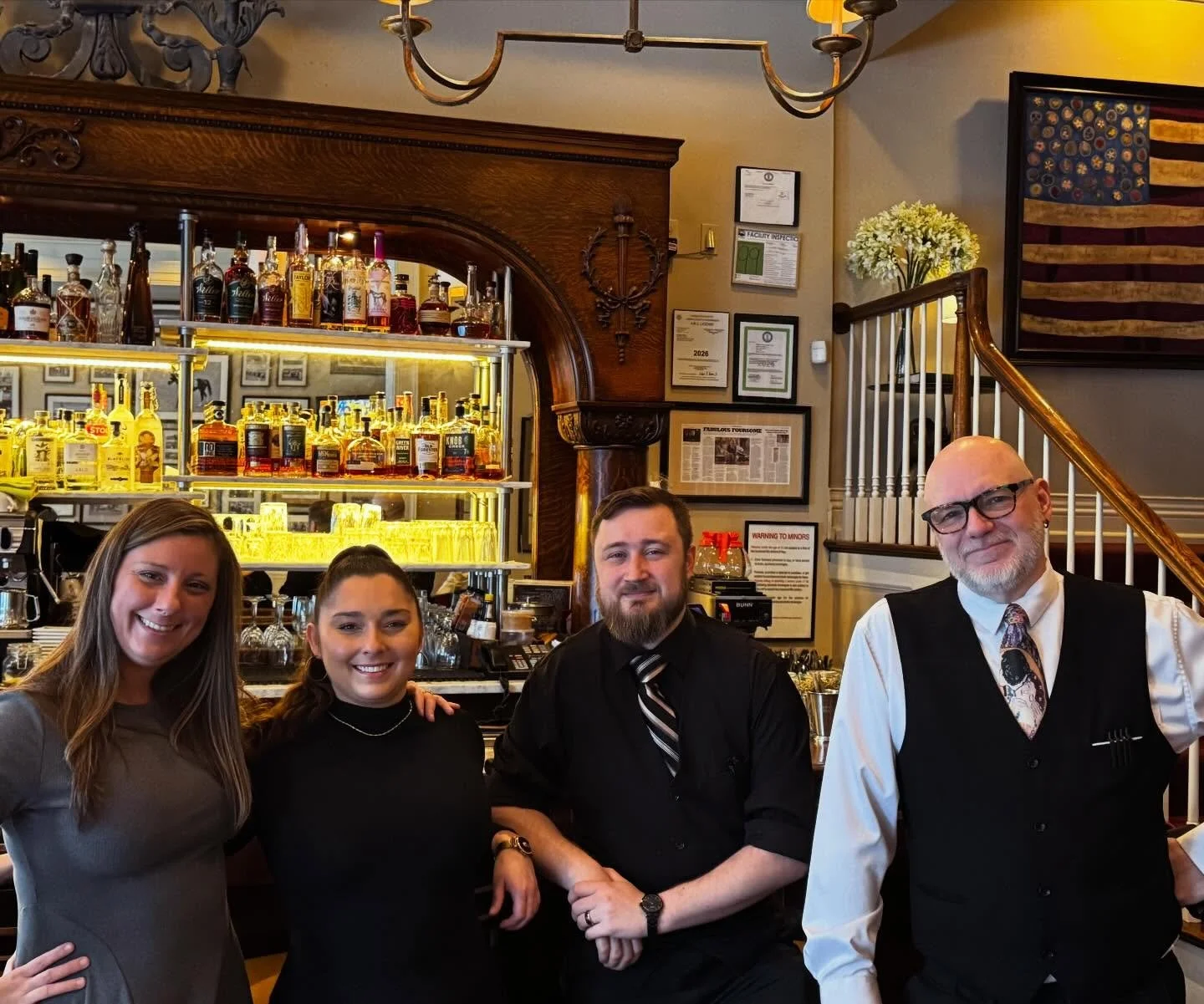 Dinner plans? Come on down and hang out with us!! We&rsquo;re open for dinner tonight with some amazing specials (link in bio) We&rsquo;ll see you soon! 

#dudleysonshort #kyproud #local #visitlex #sharethelex