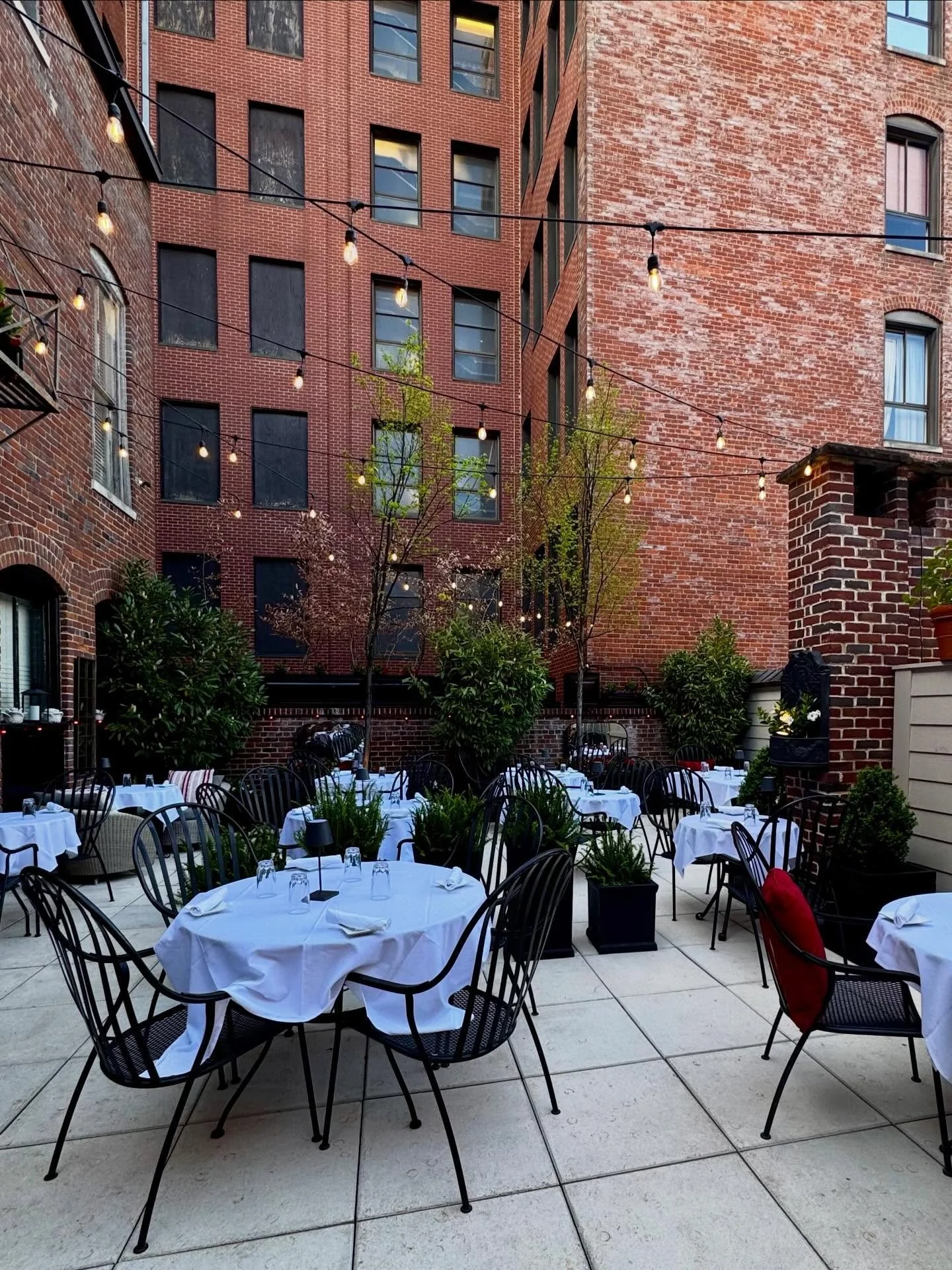 Patio season is here and @joncarloftisfinegardens absolutely killed it this year! After a long day at the races, be sure to request our rooftop patio when making your reservations! It&rsquo;s open for dinner only Wednesday through Sunday and is weath
