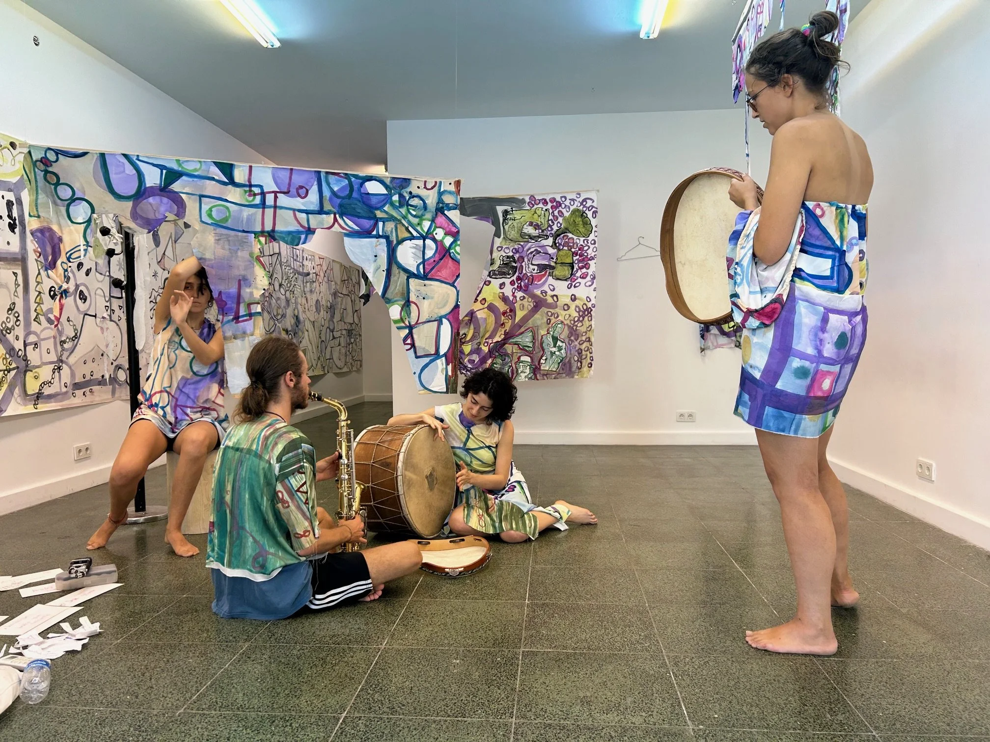 Migrating Dancing, 5533, Istanbul, Turkiye, 2023