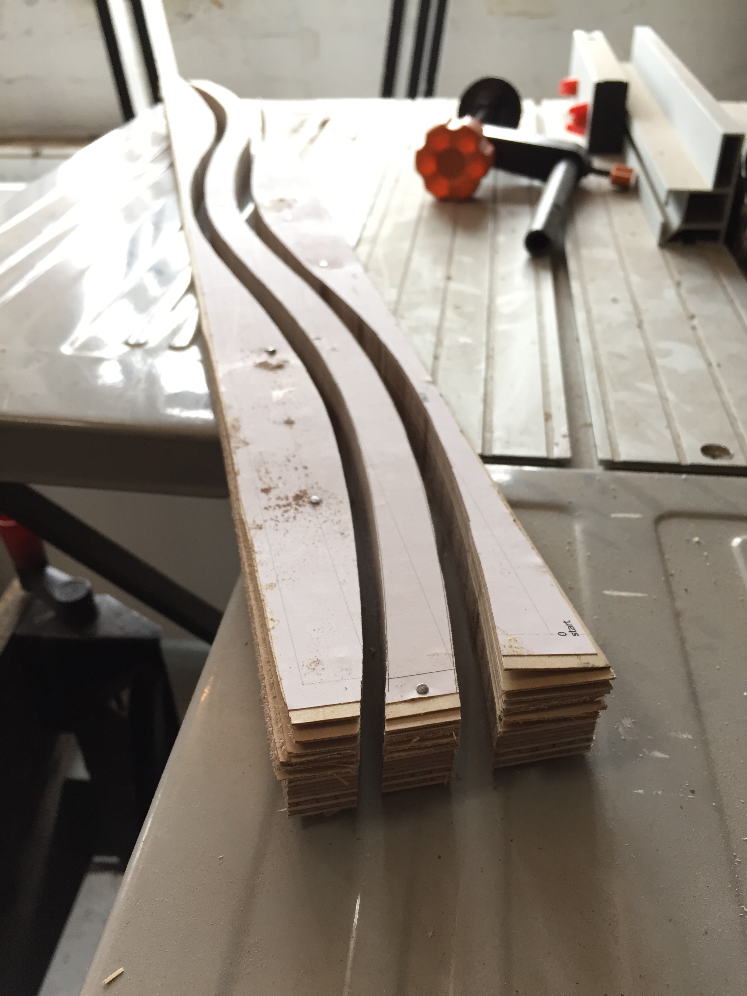 split easy chair manufacture (fifth scale model)
