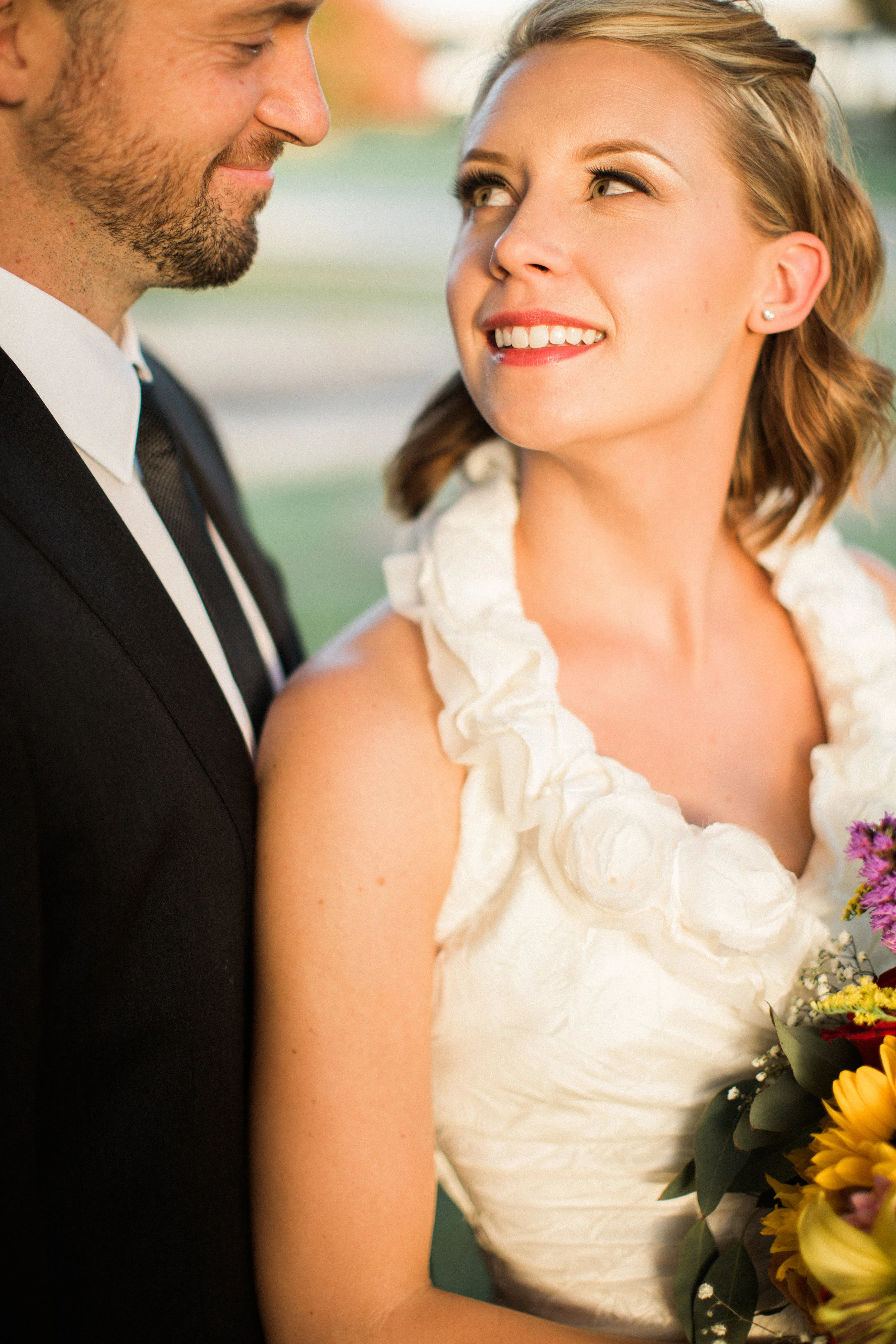 Fort Worth wedding photographer, bridal portraits, Dallas wedding photographer, Fort Worth photographer, Dallas photographer, bridal shoot, floral photographer