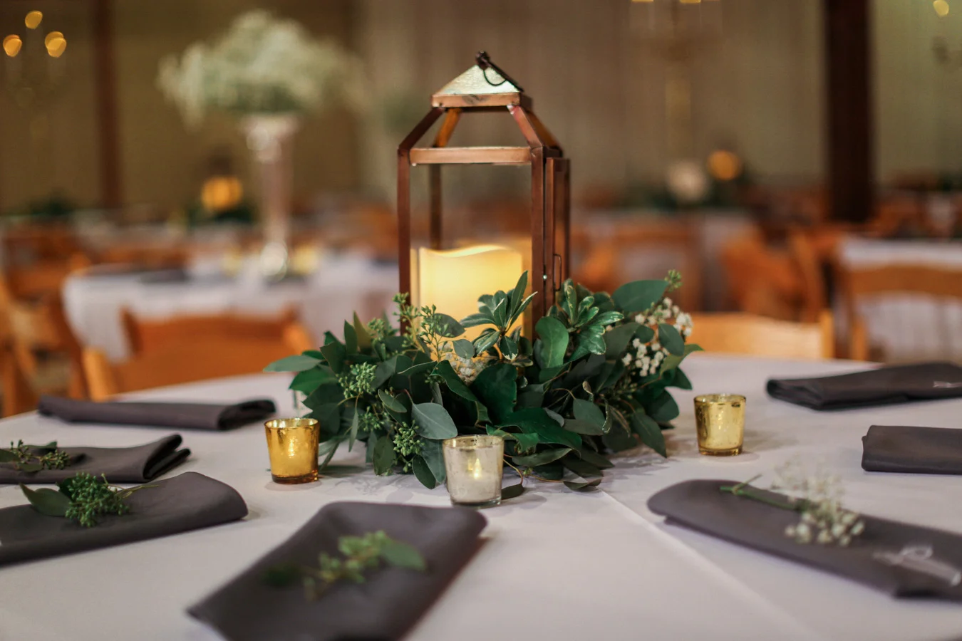 Maddy and Devin Voelter Wedding (725 of 2179).jpg