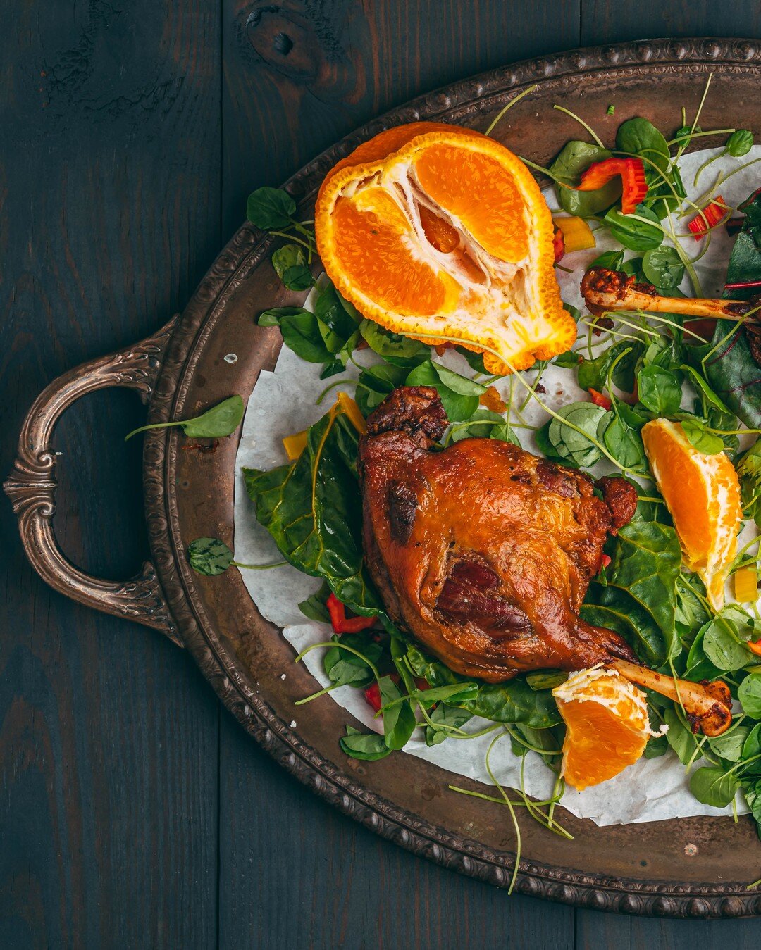 Do you know how to make confit? Doesn't matter because we do. All YOU have to do is pop a confit leg in the oven for 25 minutes at 400 F and boom: dinner (see photo).
.
.
.
.
.
.
.
.
.
#confit #duckconfit #ducklegconfit #confitrecipe #duckchar #duckl