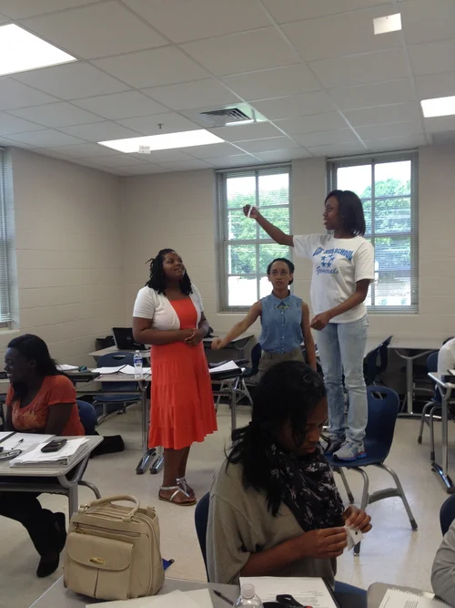 Huntsville City Schools, Cap and Gown Project host ‘Summer STEM Institute’