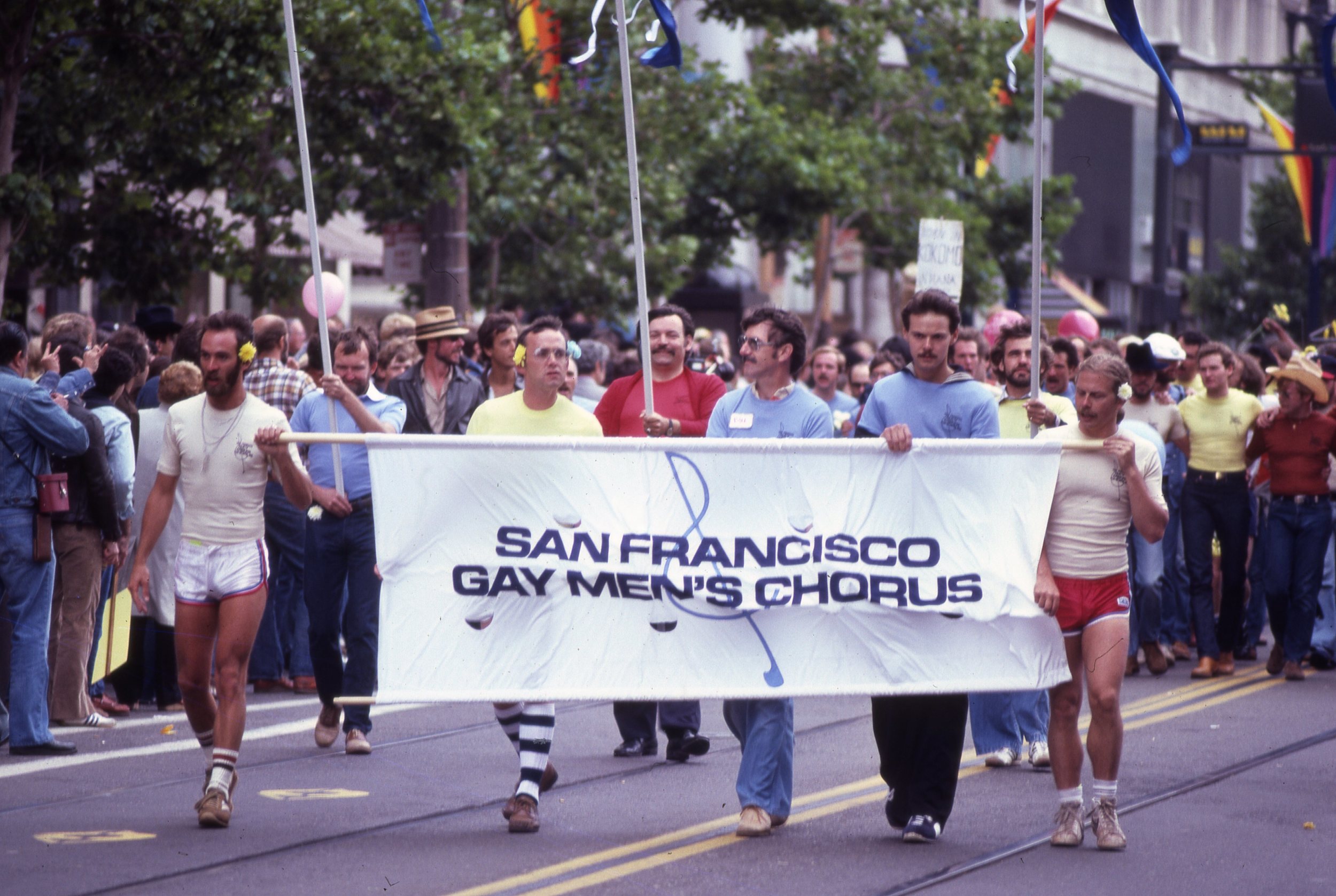 1979 Chorus in Parade.jpg