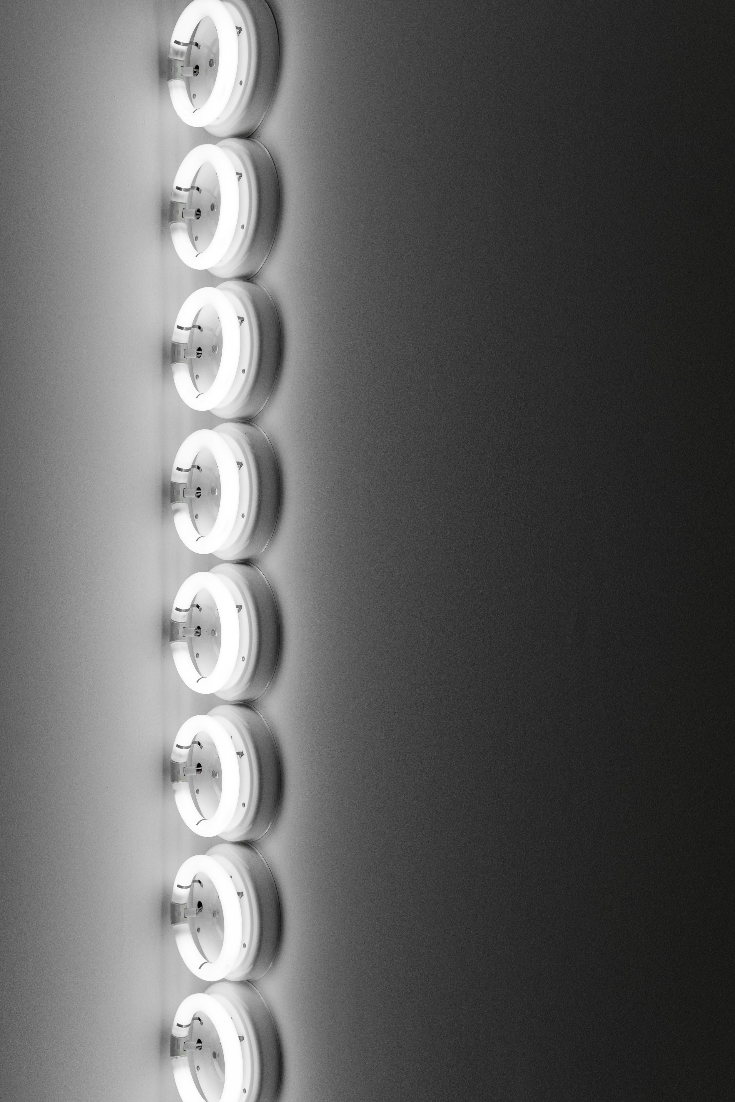 DanFlavin-03.jpg