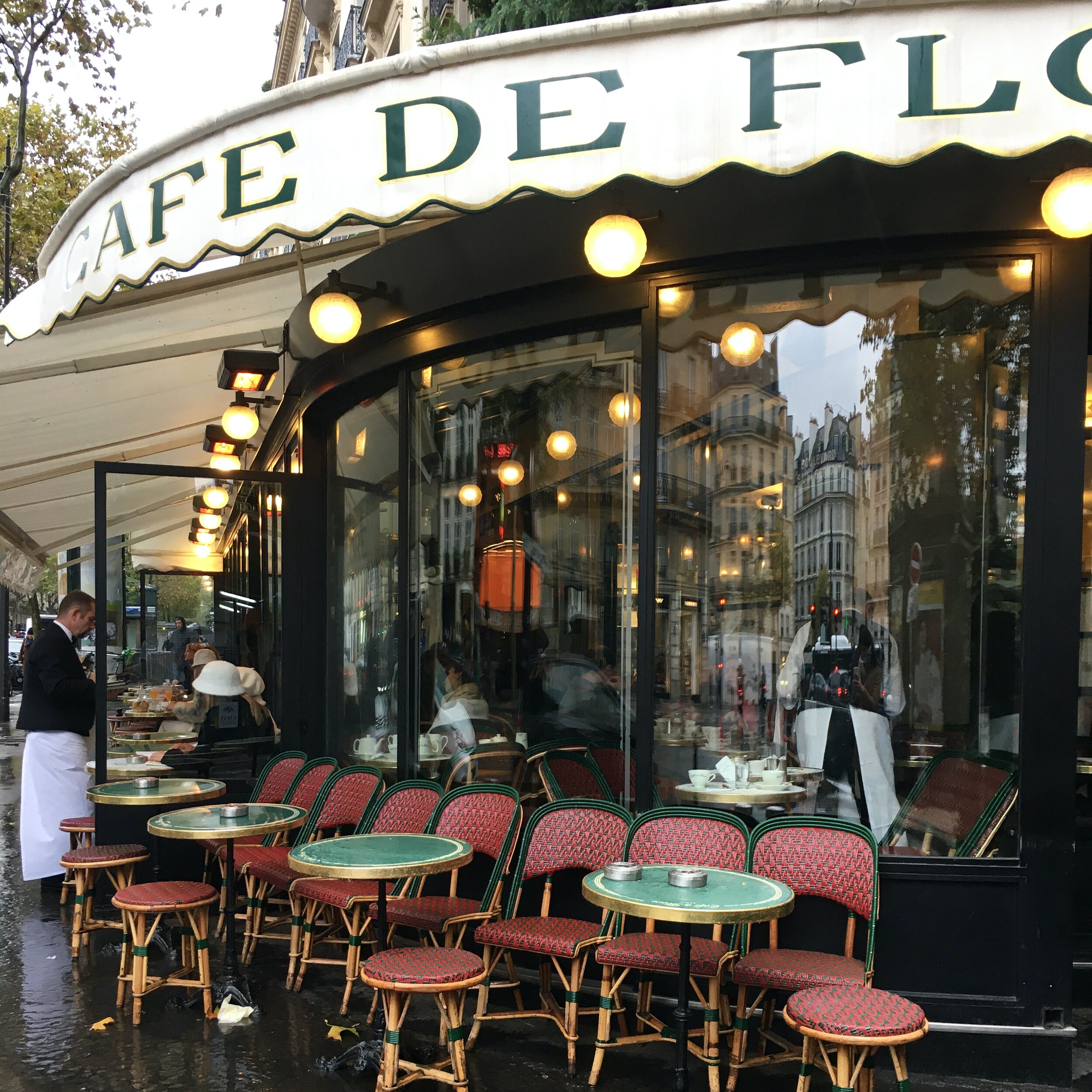 cafe de flore a perfect day in paris