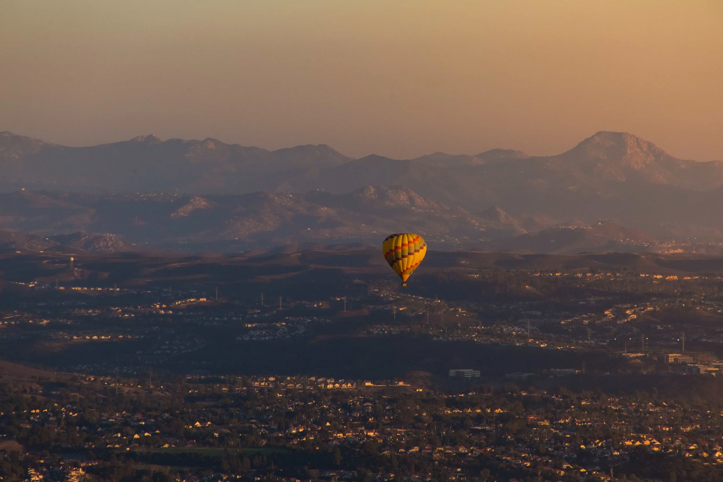 Hot Air Balloon Rides Over Del Mar, CA Compass Balloons
