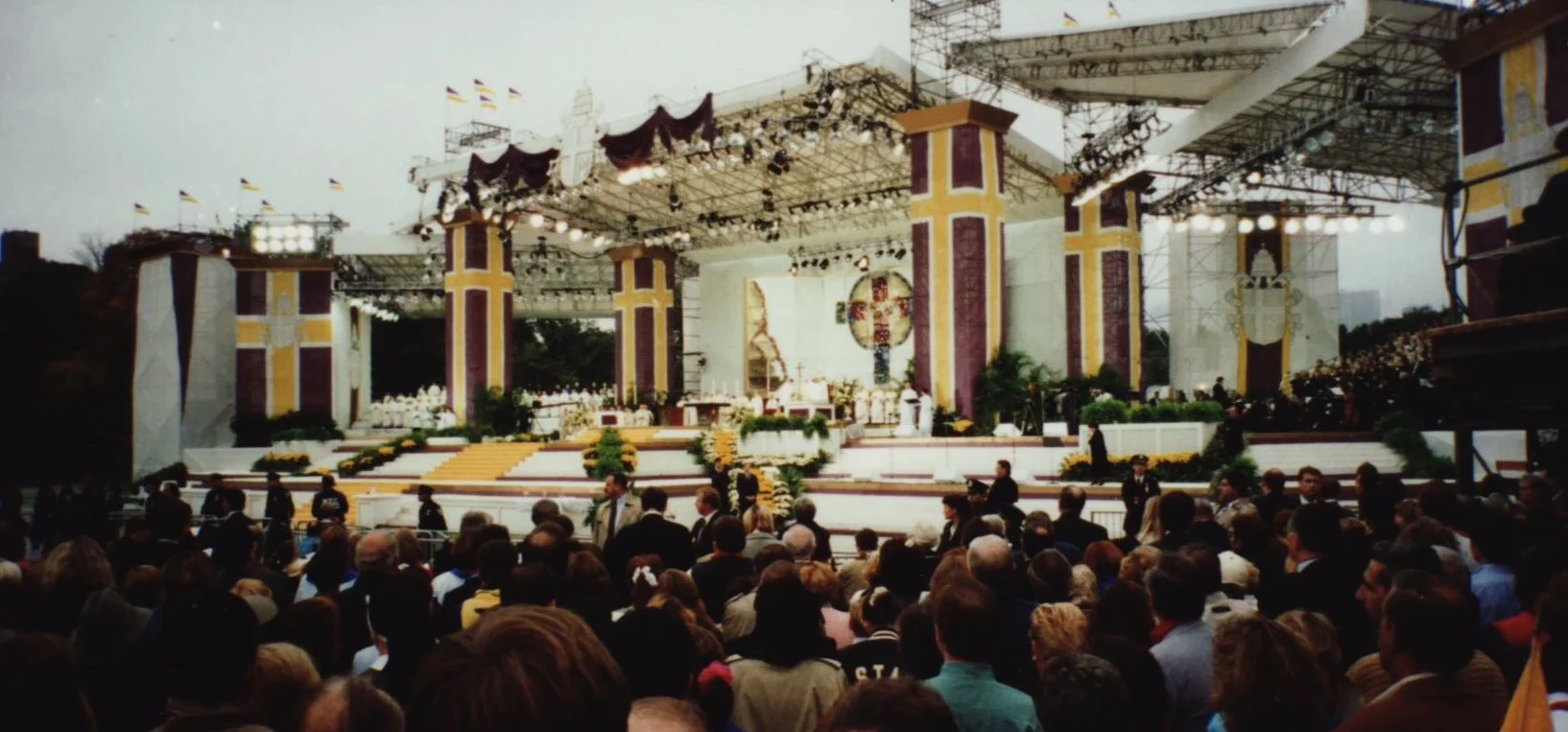 Pope John Paul NY 1995.jpg