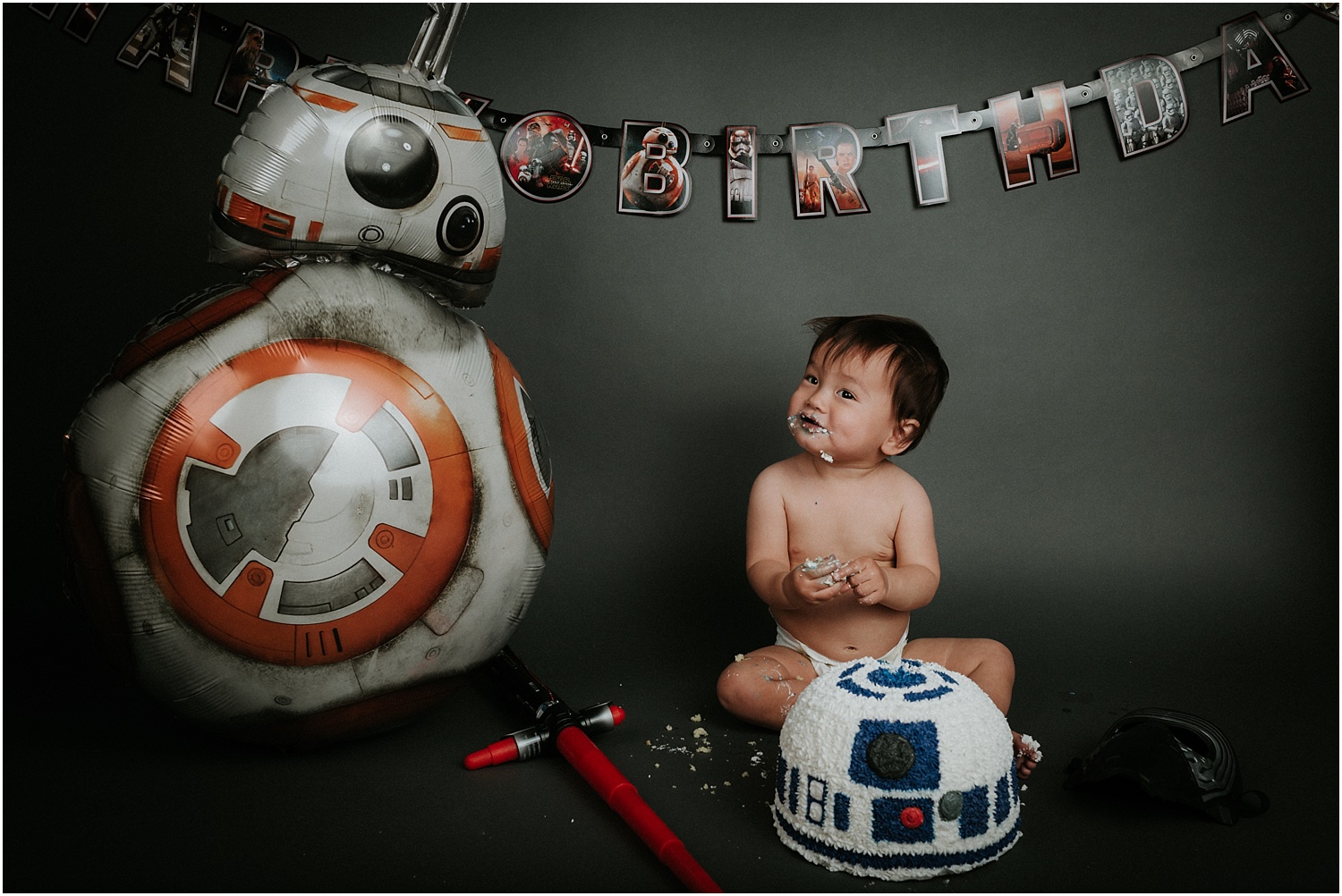 Berks County Photographer Star Wars Cake Smash