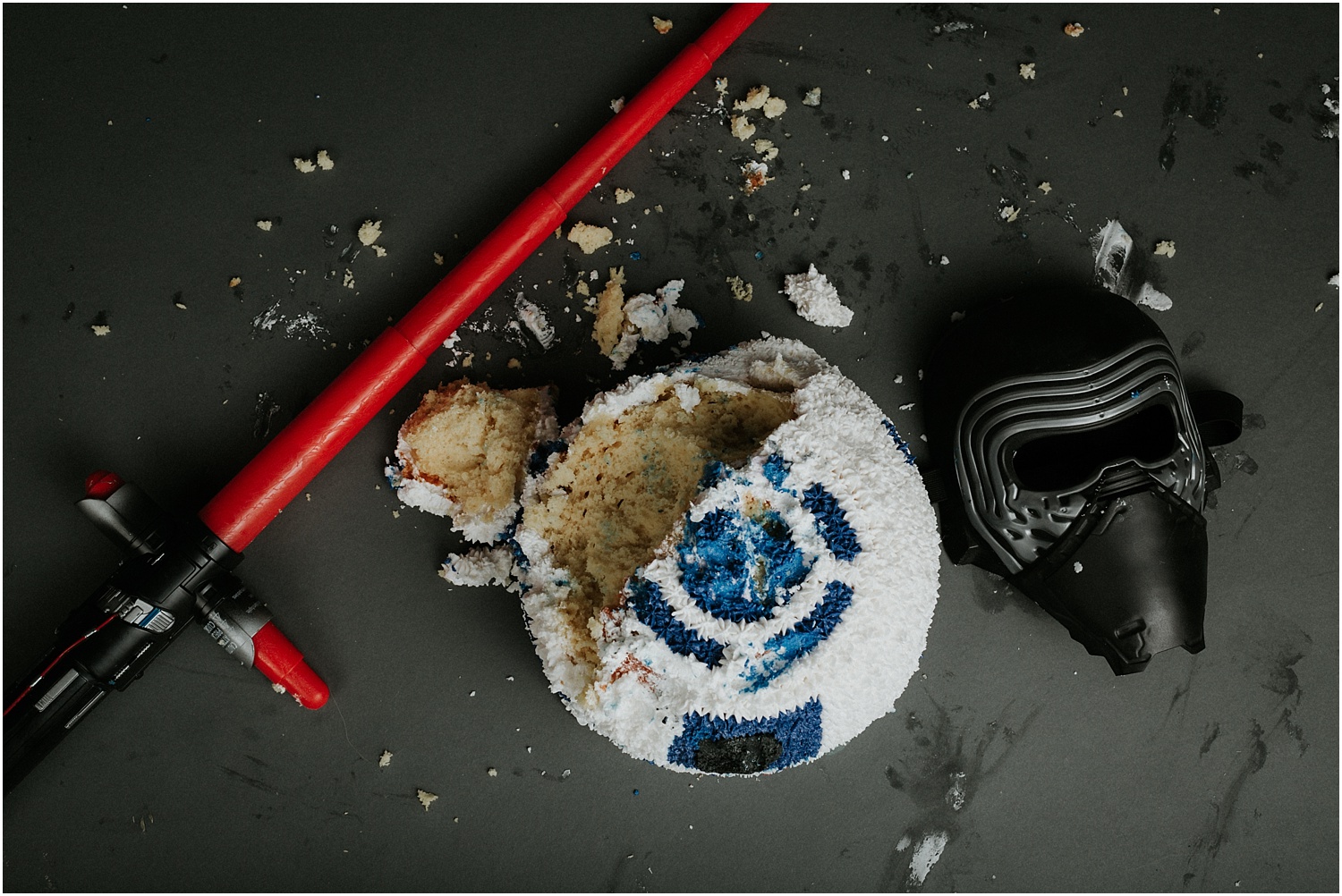 Berks County Photographer Star Wars Cake Smash