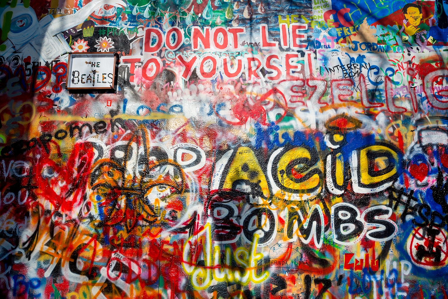 John Lennon Wall, Prague