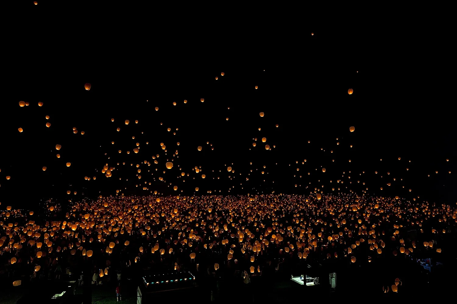 Philadelphia Lantern Fest Maple Grove Raceway Berks County