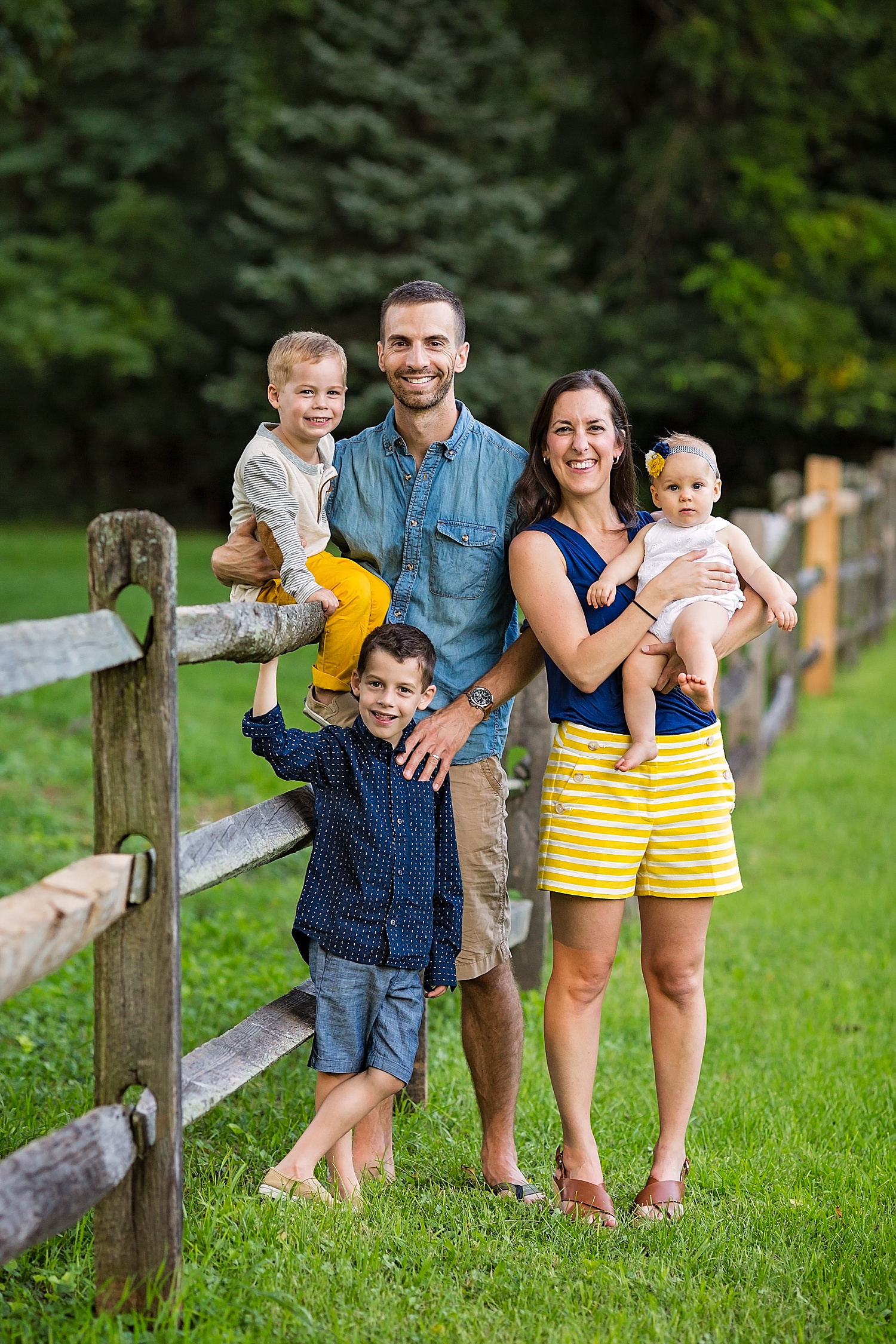 Wyomissing Park Pennsylvania Family Photographer