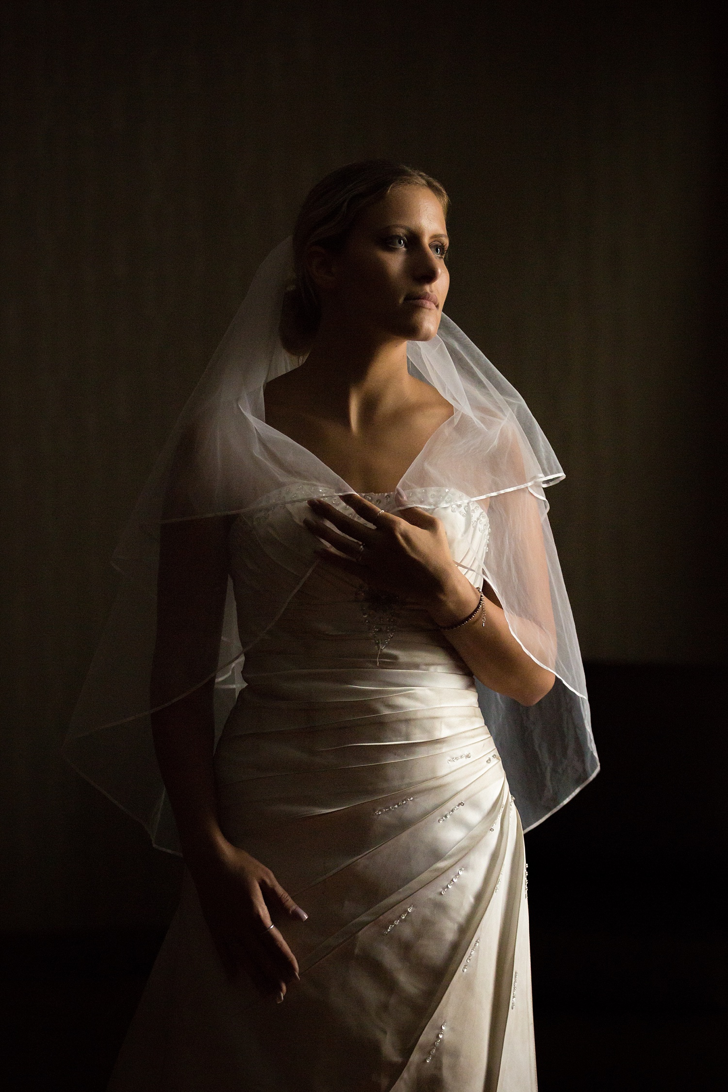 bride crowne plaza haddonfield new jersey wedding photographer