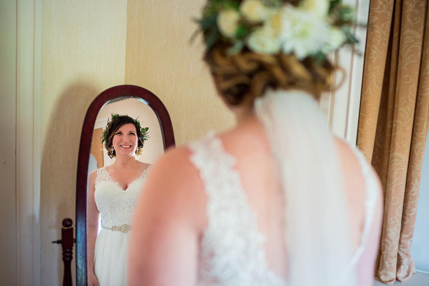 rustic historic bern farm pennsylvania wedding photographer