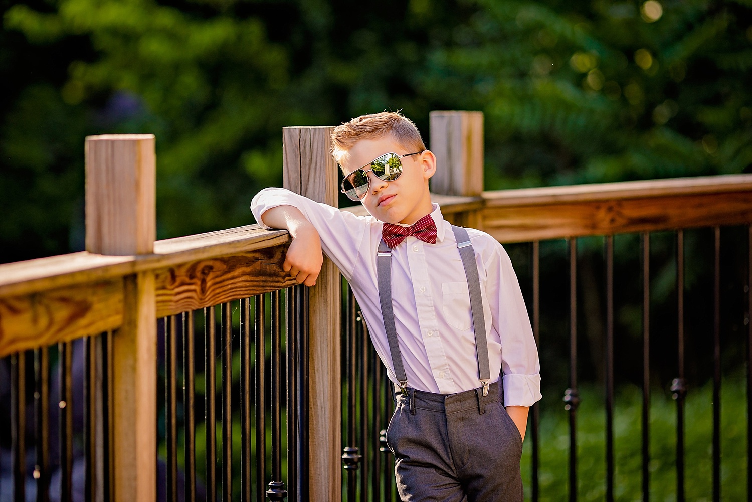 St. Peter's Pete's Village Pennsylvania wedding family portrait photographer