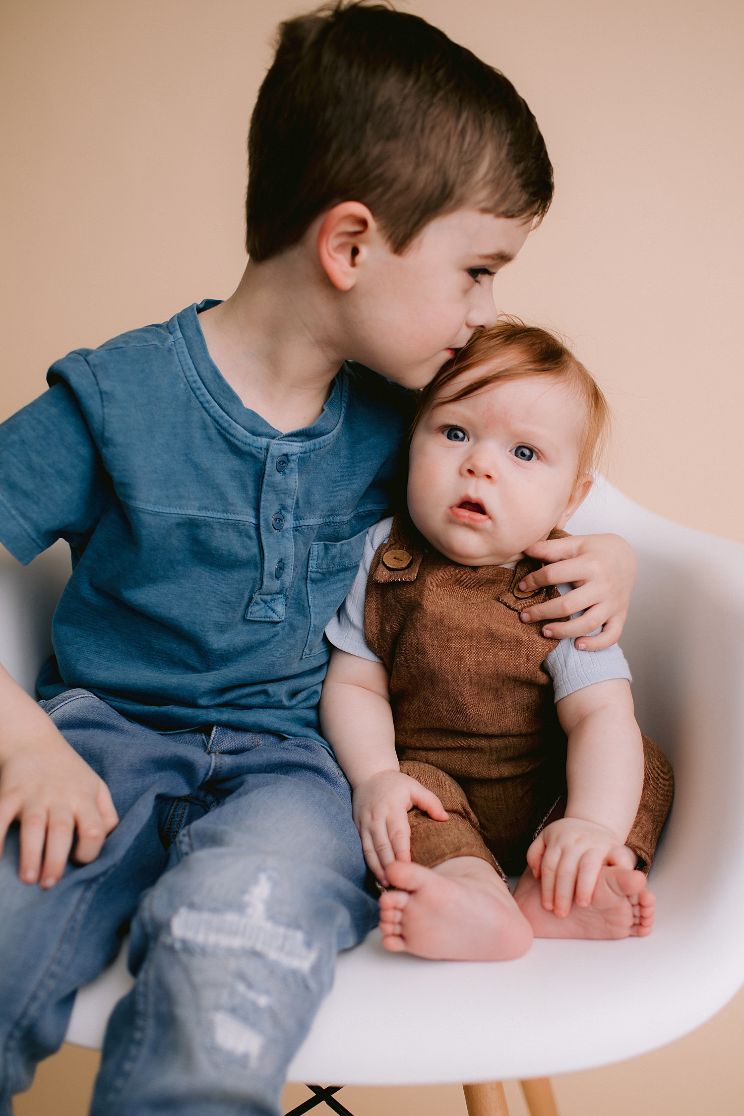 Berks County Pennsylvania children's studio portrait photographer milk bath baby