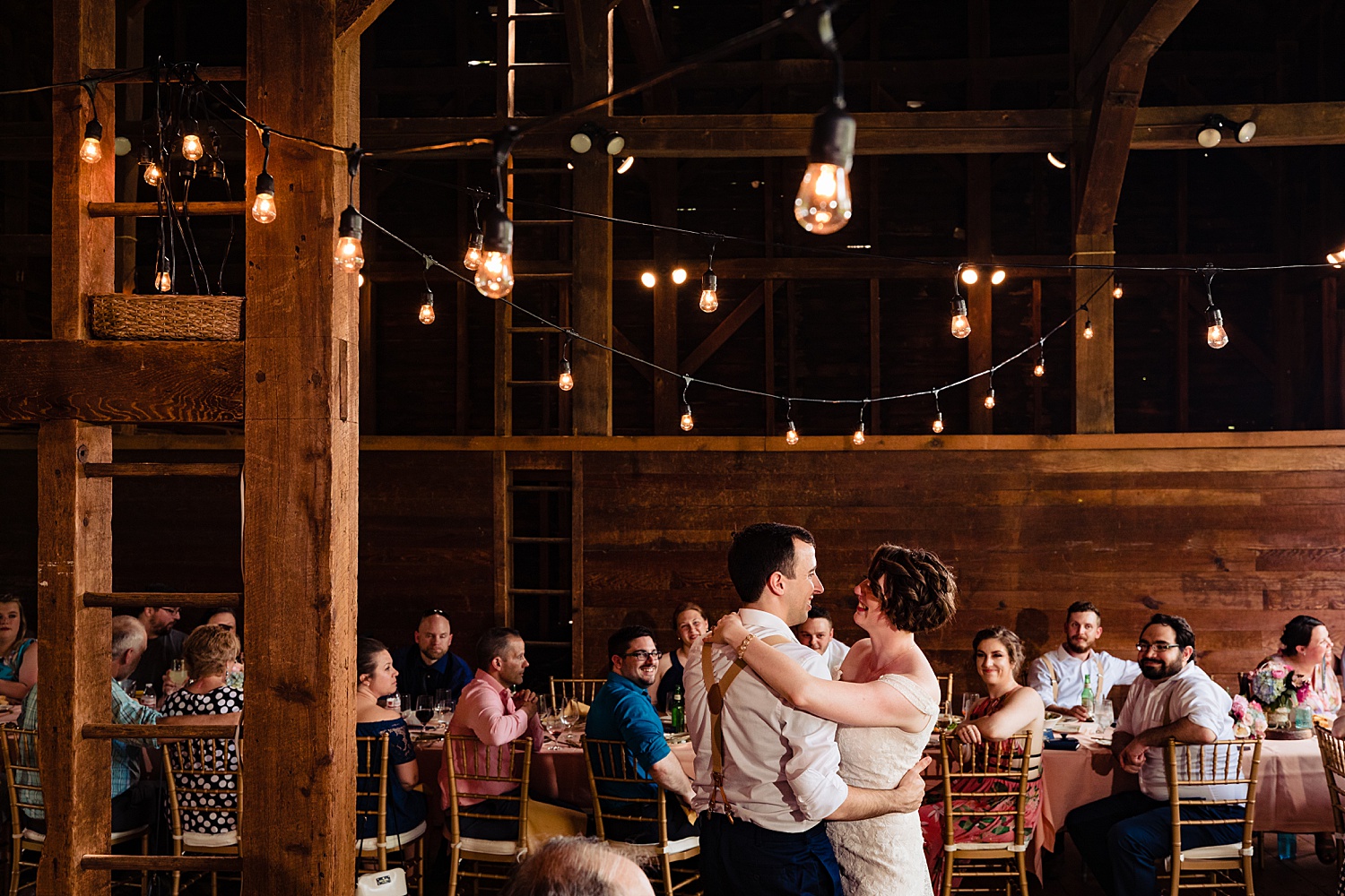 summer Tinicum Park Bucks County barn wedding photographer