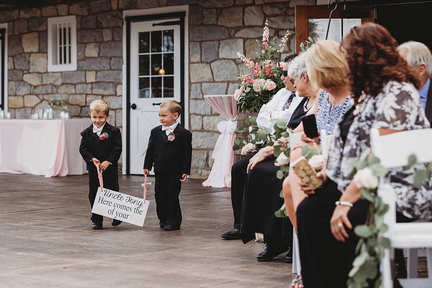 The Barn at Silverstone Lancaster Pennsylvania summer rustic wedding photographer