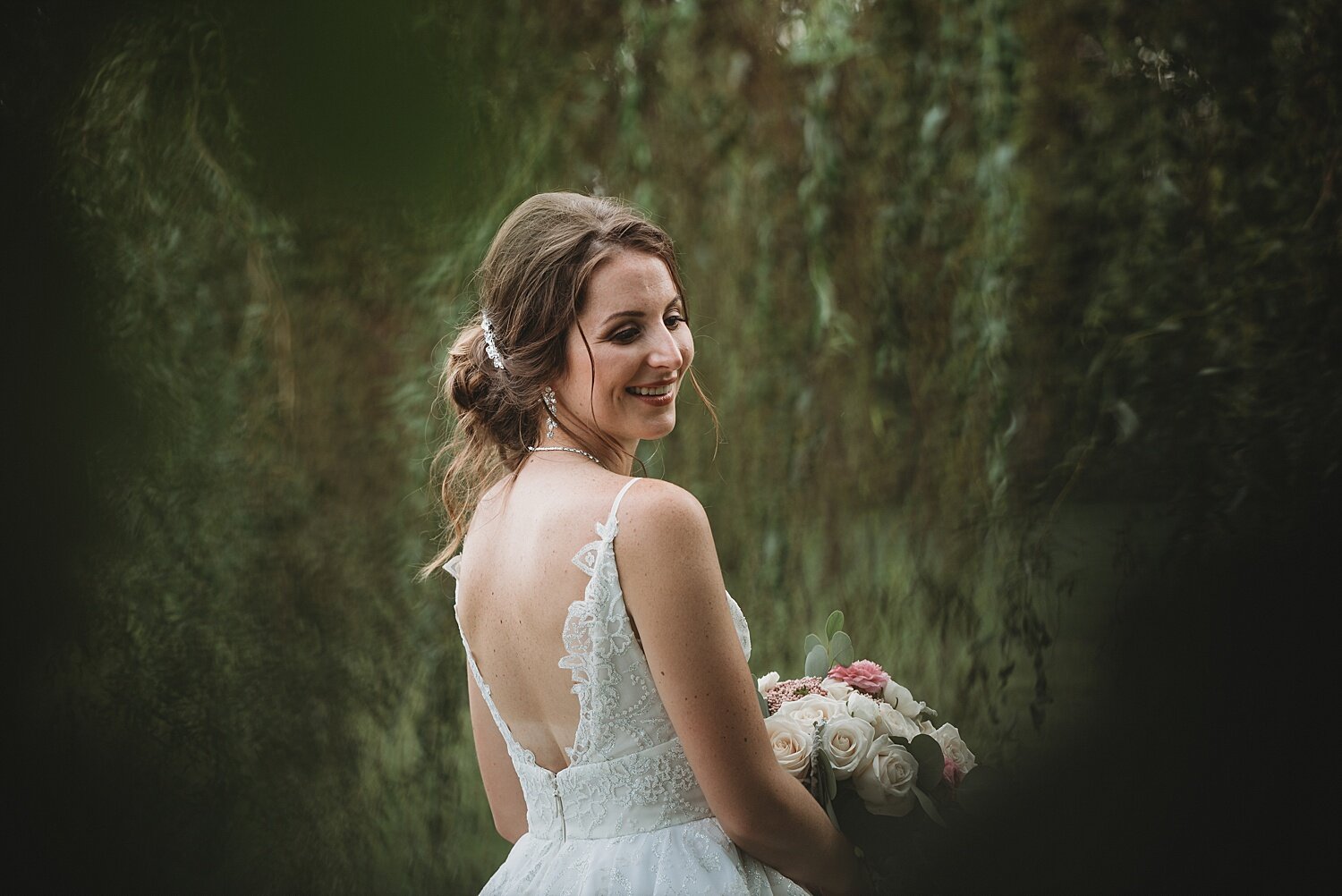 The Barn at Silverstone Lancaster Pennsylvania summer rustic wedding photographer