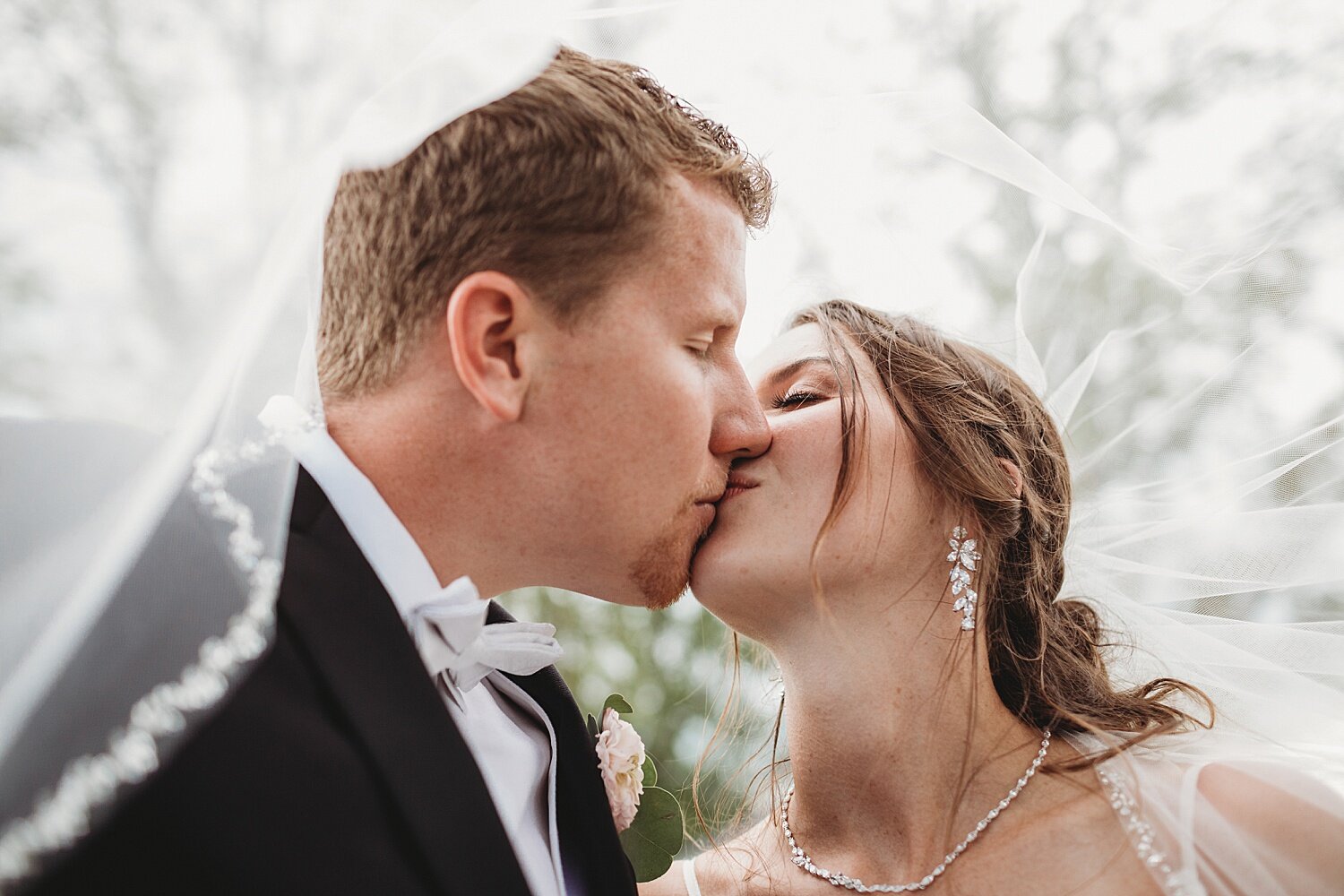 The Barn at Silverstone Lancaster Pennsylvania summer rustic wedding photographer